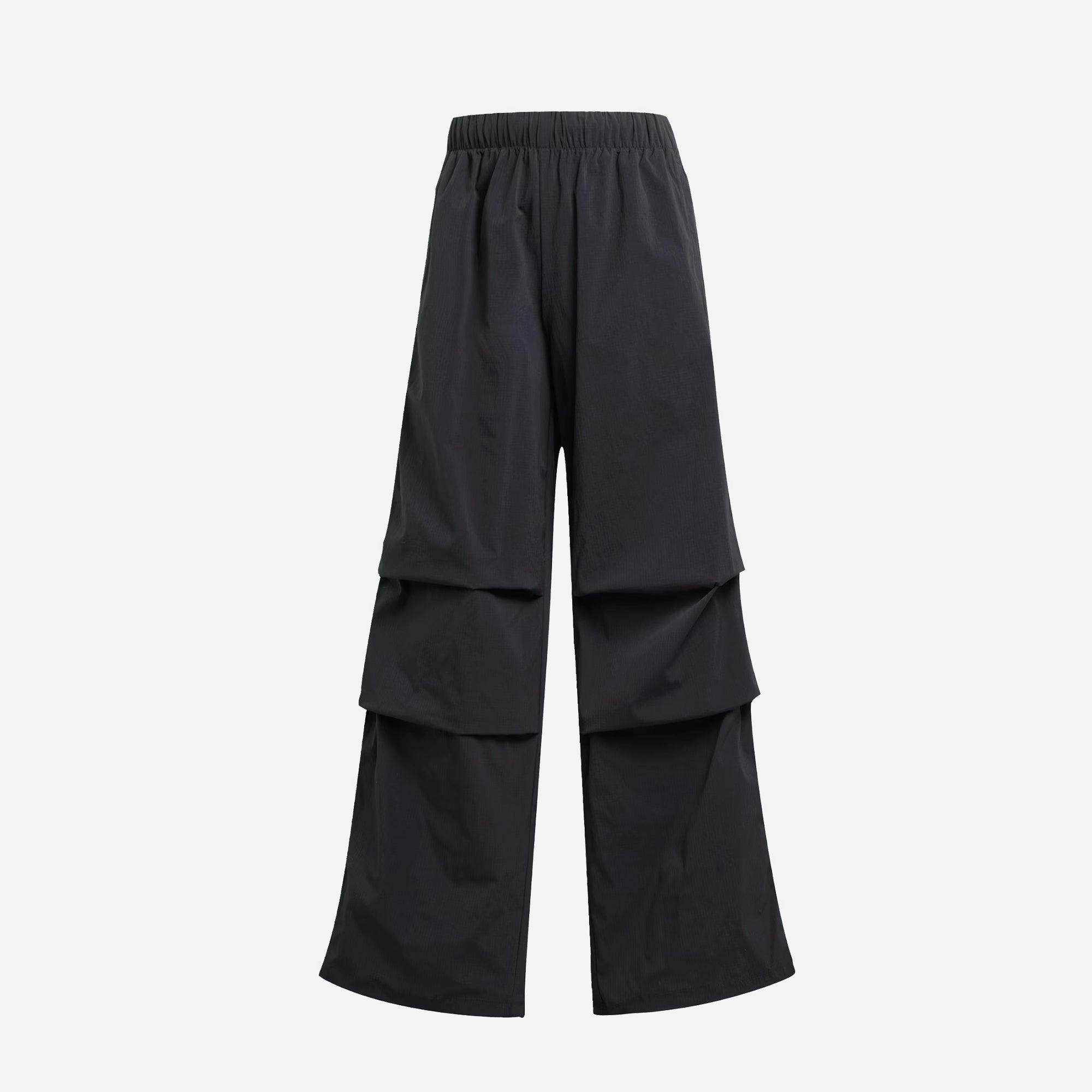 Adidas Originals | ESSENTIALS RIPSTOP PARACHUTE PANTS { BLACK