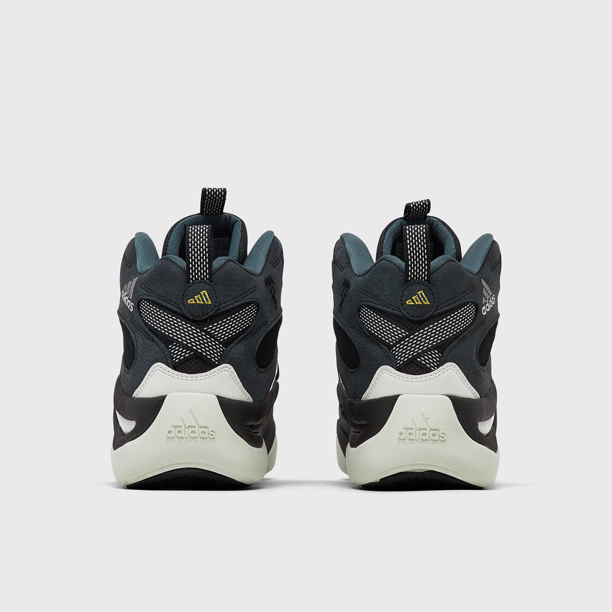 adidas Originals Crazy 8 Core Black / Cloud White - Collegiate Purple