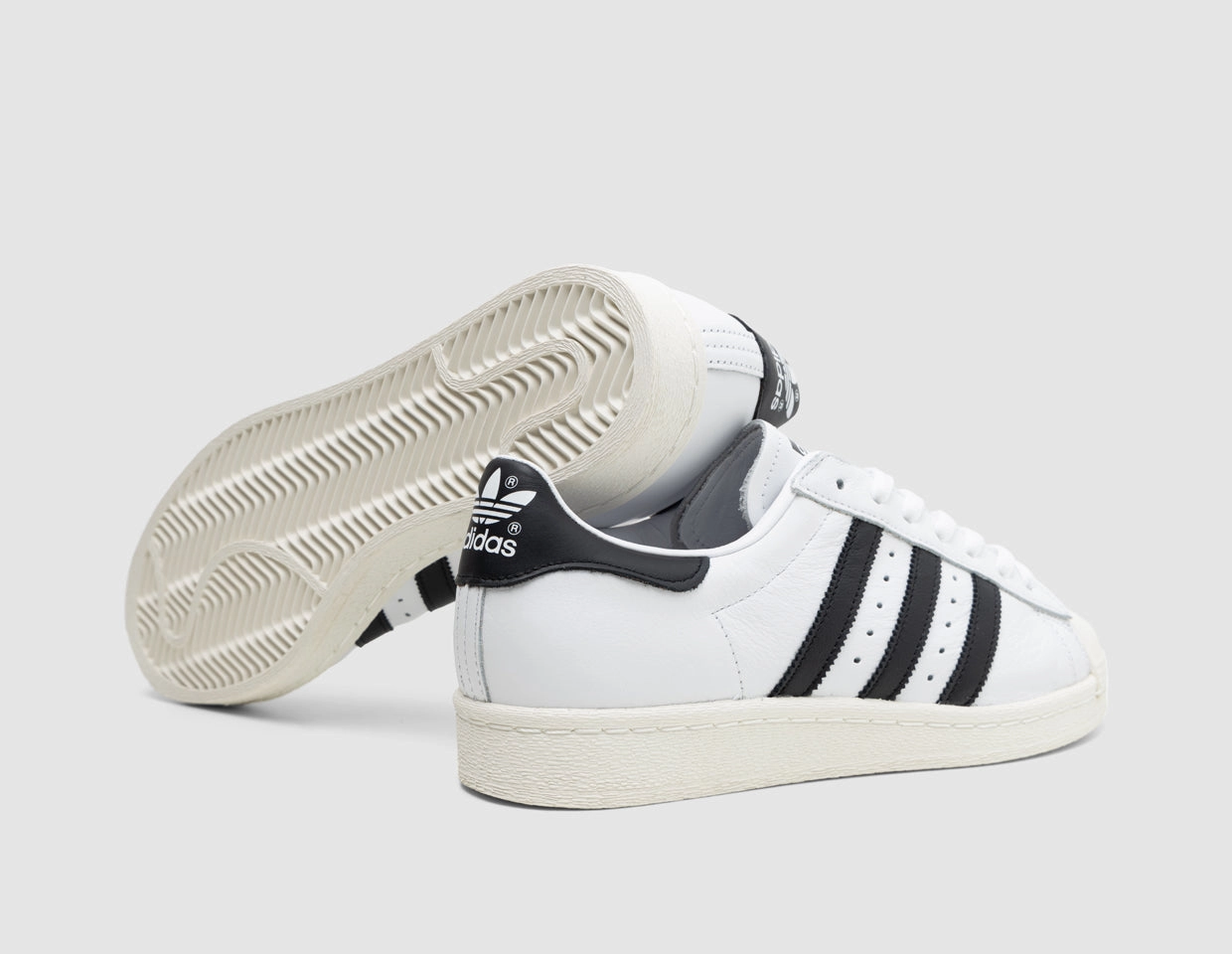adidas Originals Superstar 82 Ftwr White / Core Black - Off White