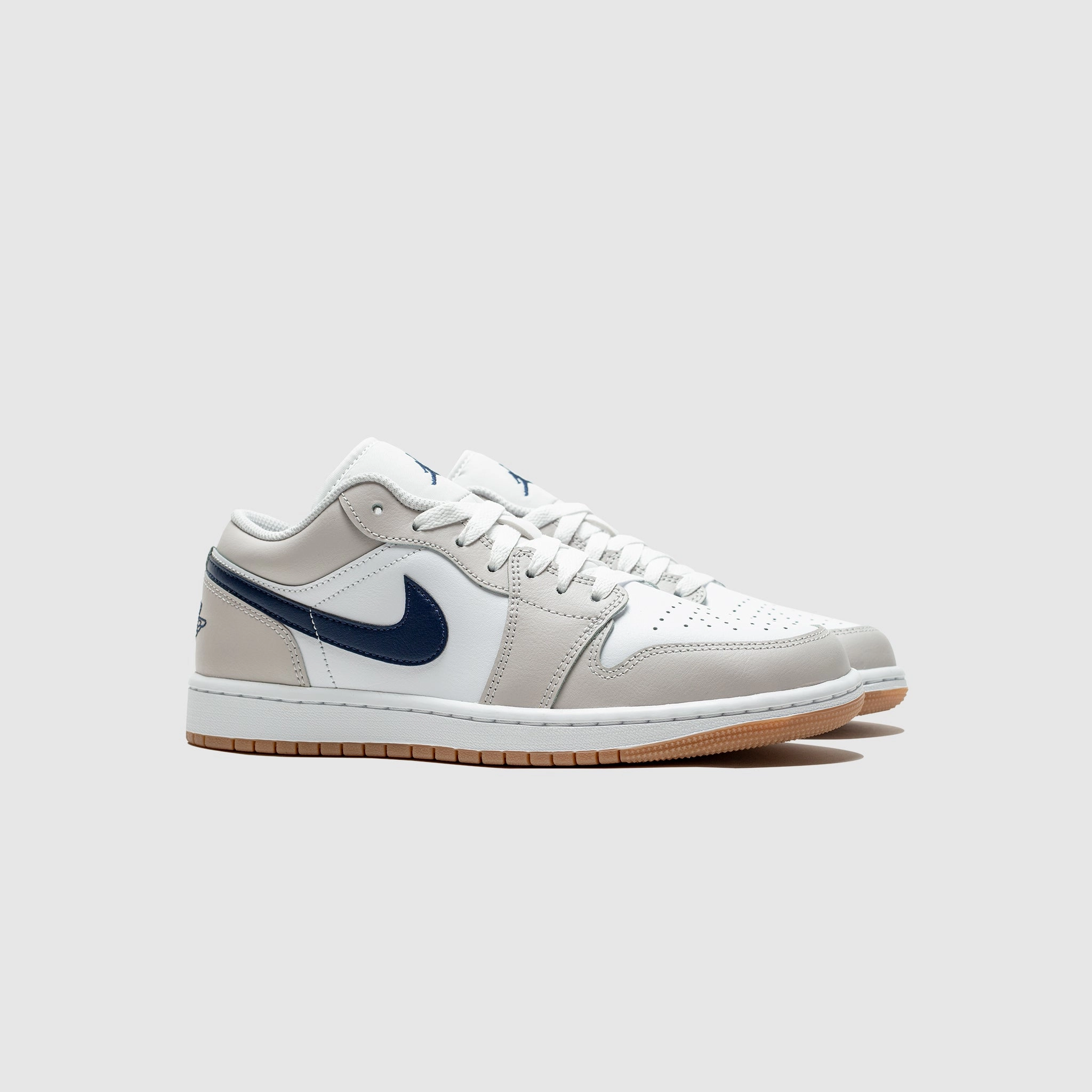 AIR JORDAN 1 LOW MIDNIGHT NAVY