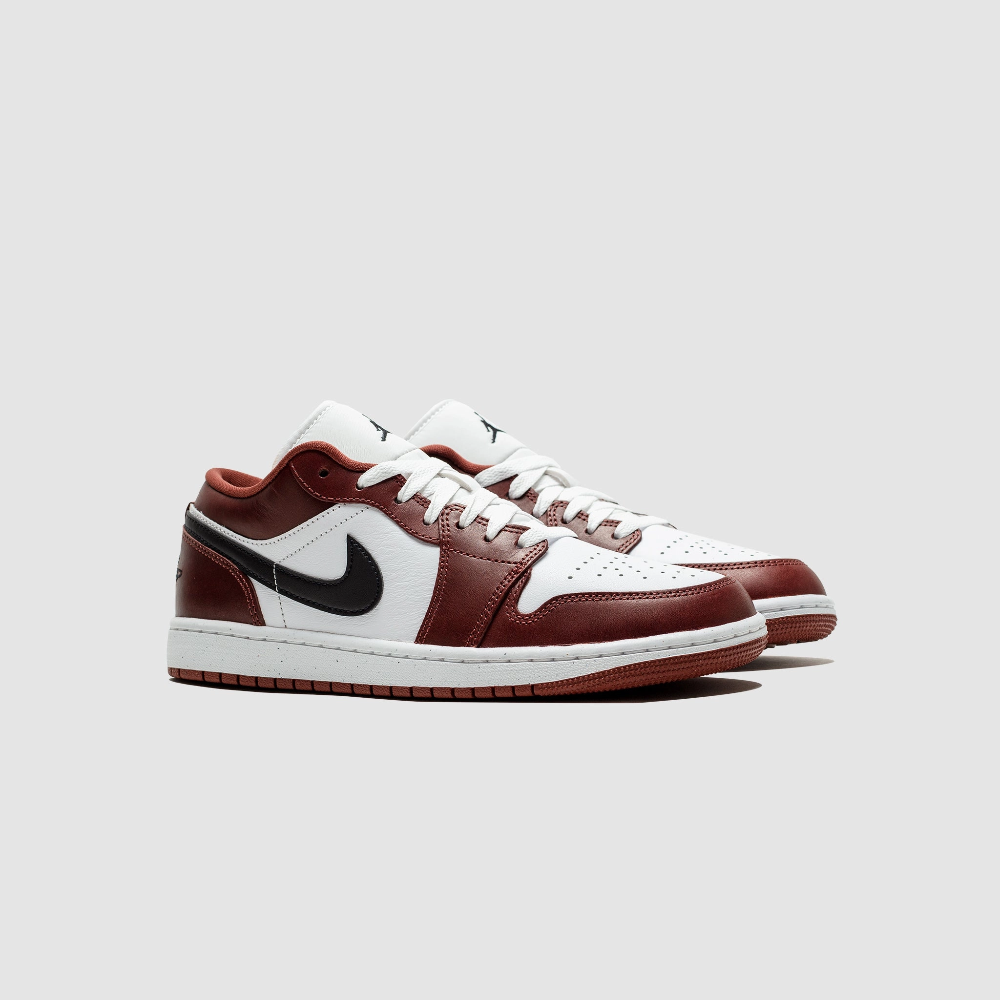 AIR JORDAN 1 LOW SE DARK PONY
