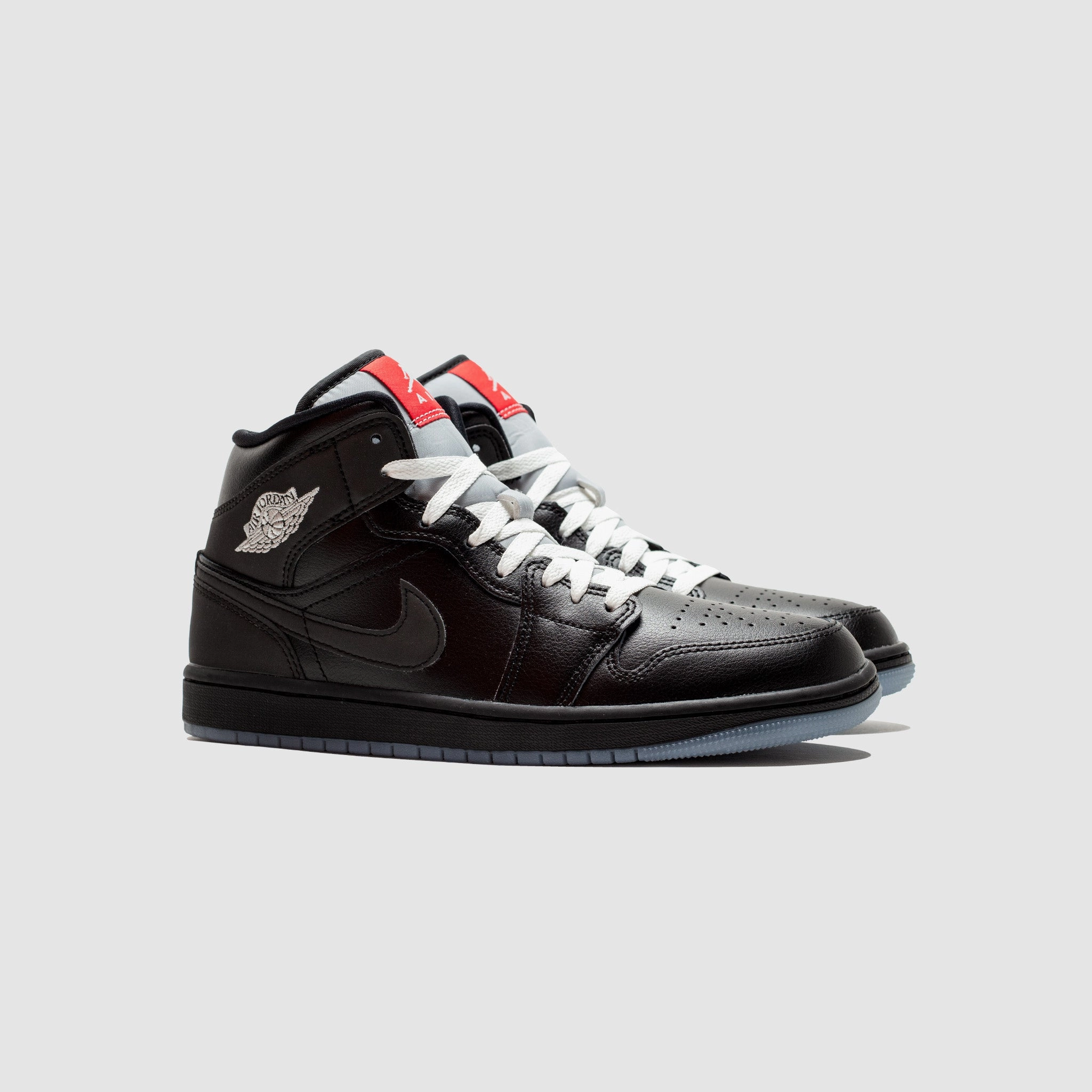 AIR JORDAN 1 MID SE BLACK METALLIC REIMAGINED