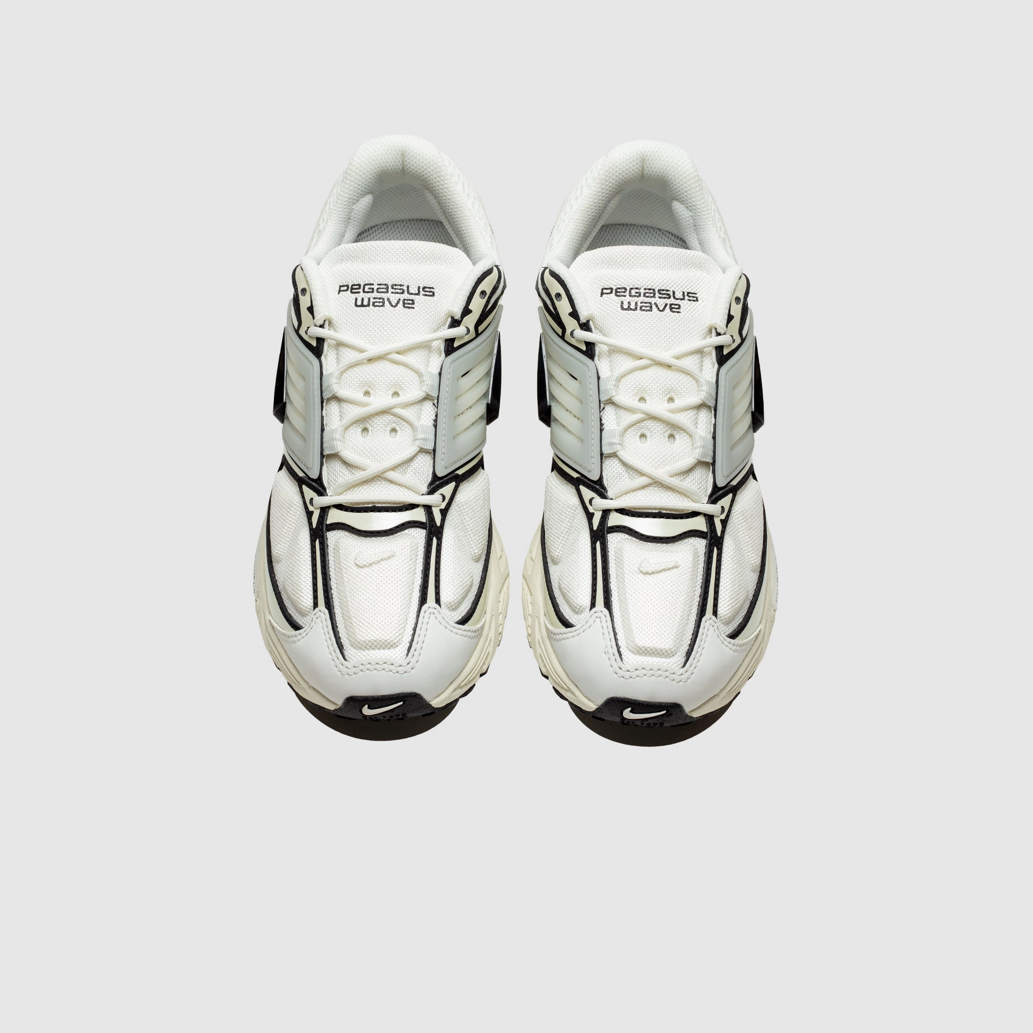 AIR PEGASUS WAVE COCONUT MILK