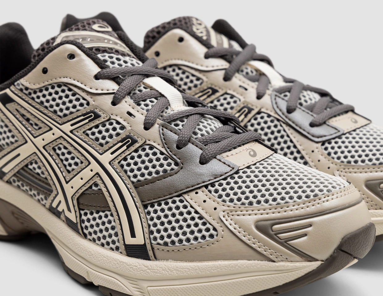 ASICS GEL-1130 Birch / Dark Taupe