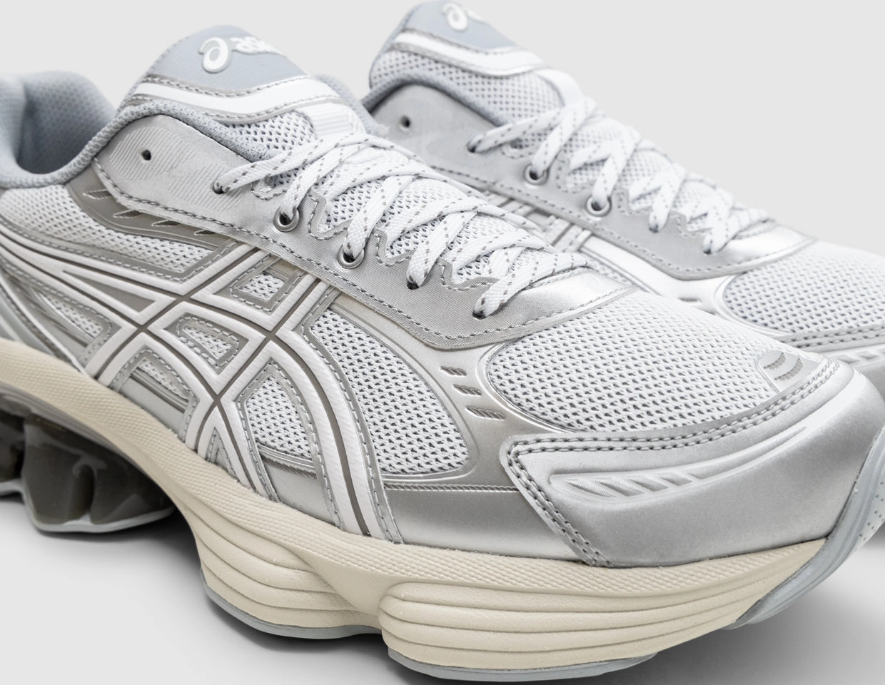 ASICS GEL-Kinetic Fluent White / White