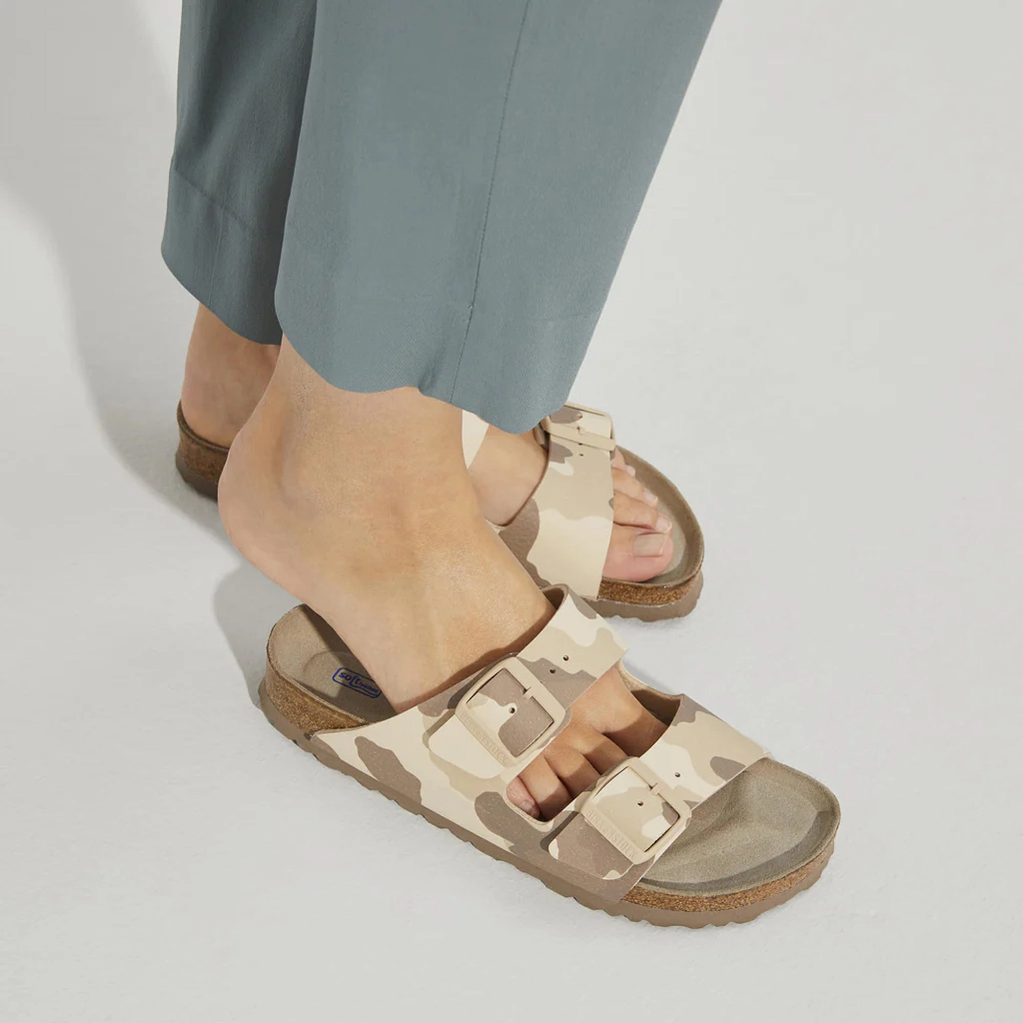 Birkenstock | ARIZONA SOFT FOOTBED BIRKO-FLOR  { MULTI/DESERT SOIL GREY