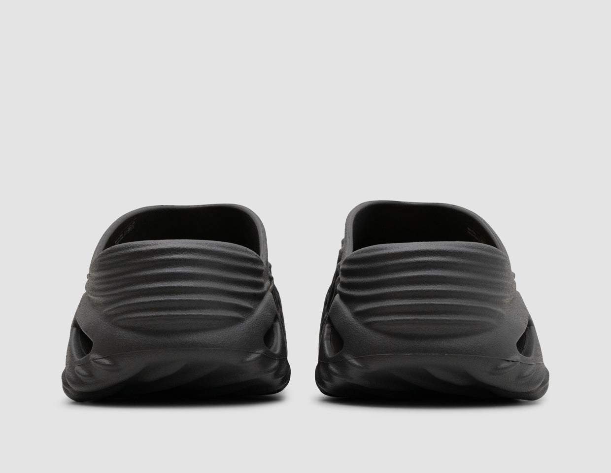 Crocs Echo Wave / Black
