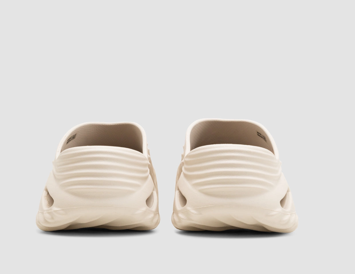 Crocs Echo Wave / Tan