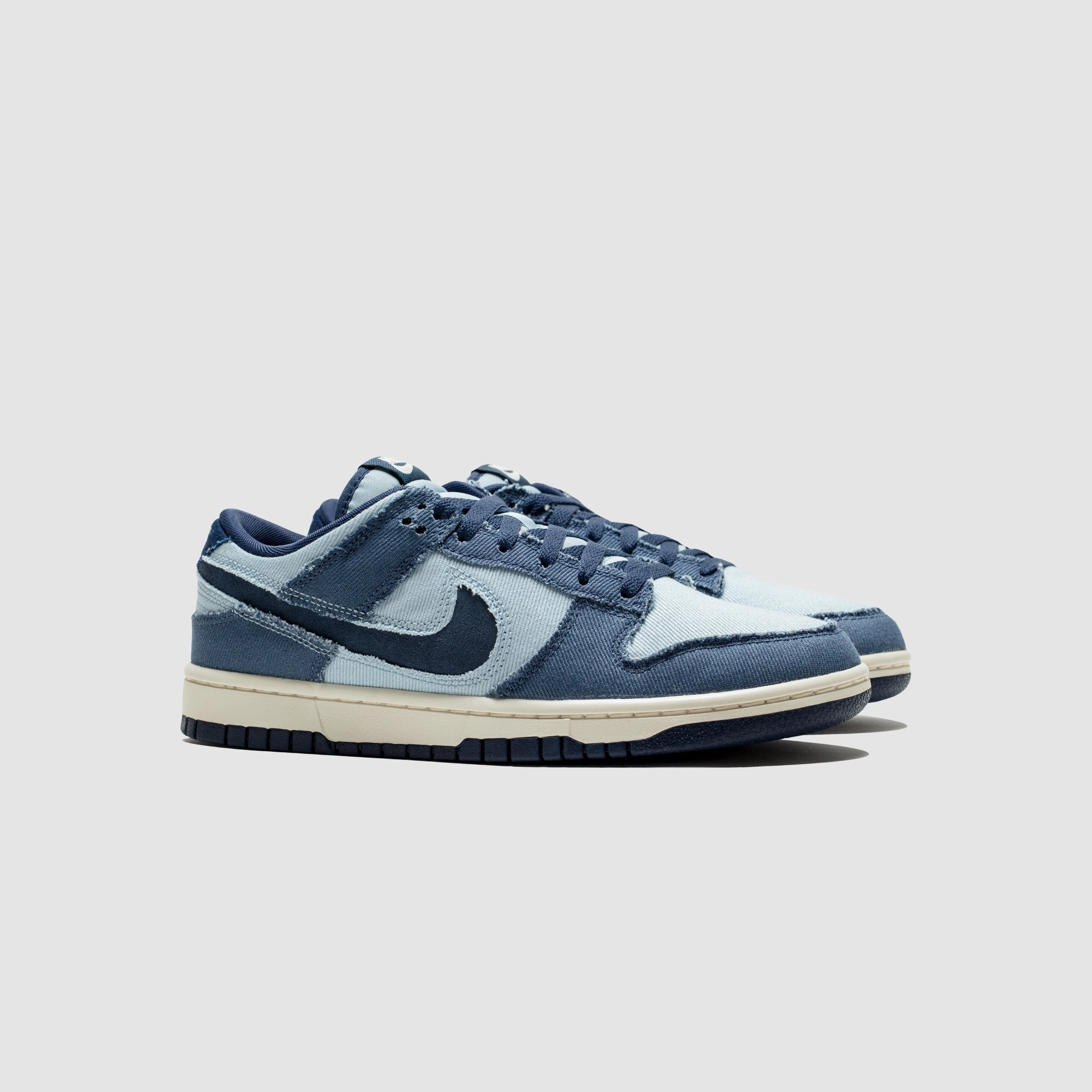 DUNK LOW RETRO SE LIGHT ARMORY BLUE