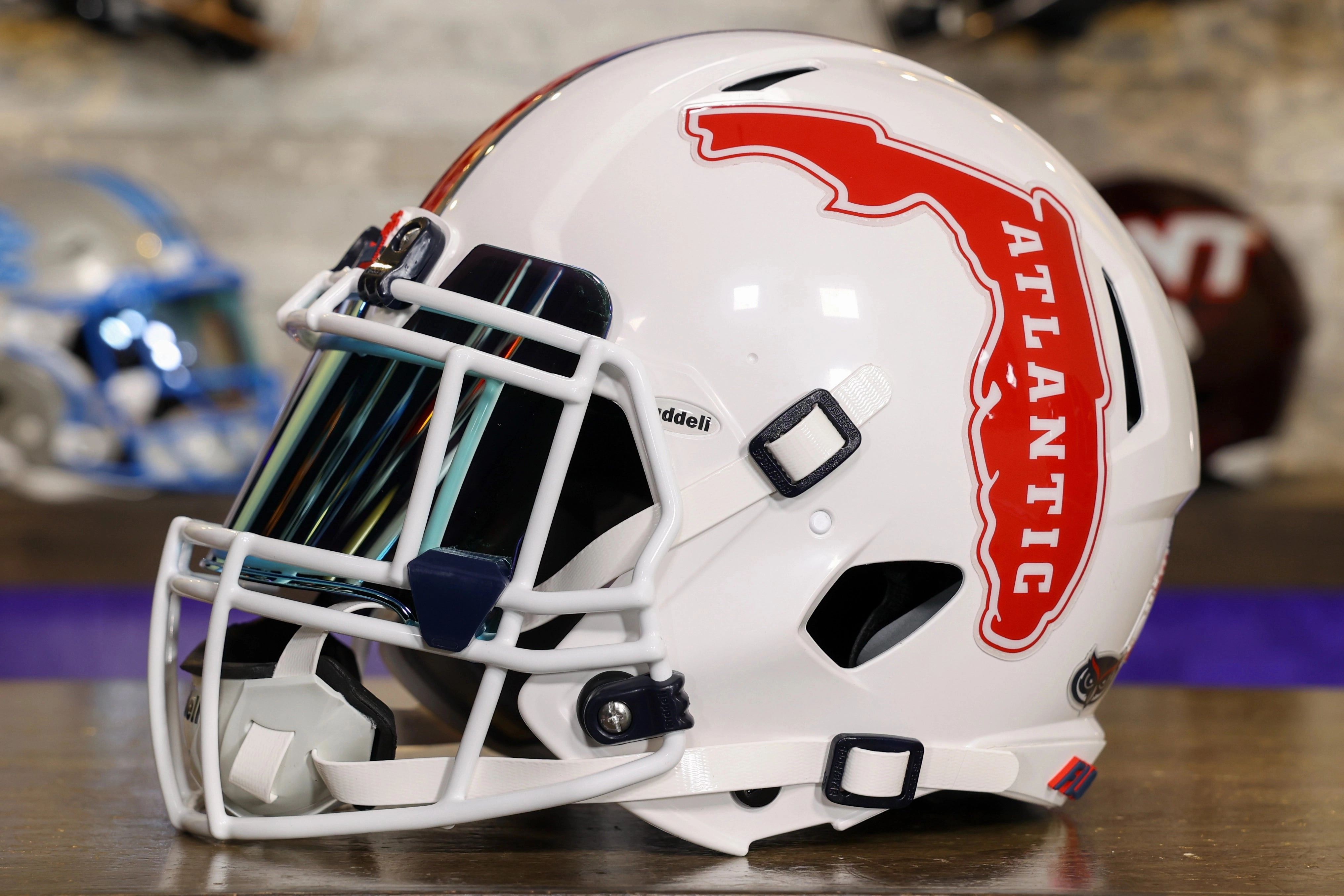 Florida Atlantic Owls Speed Authentic Helmet White - GG Edition