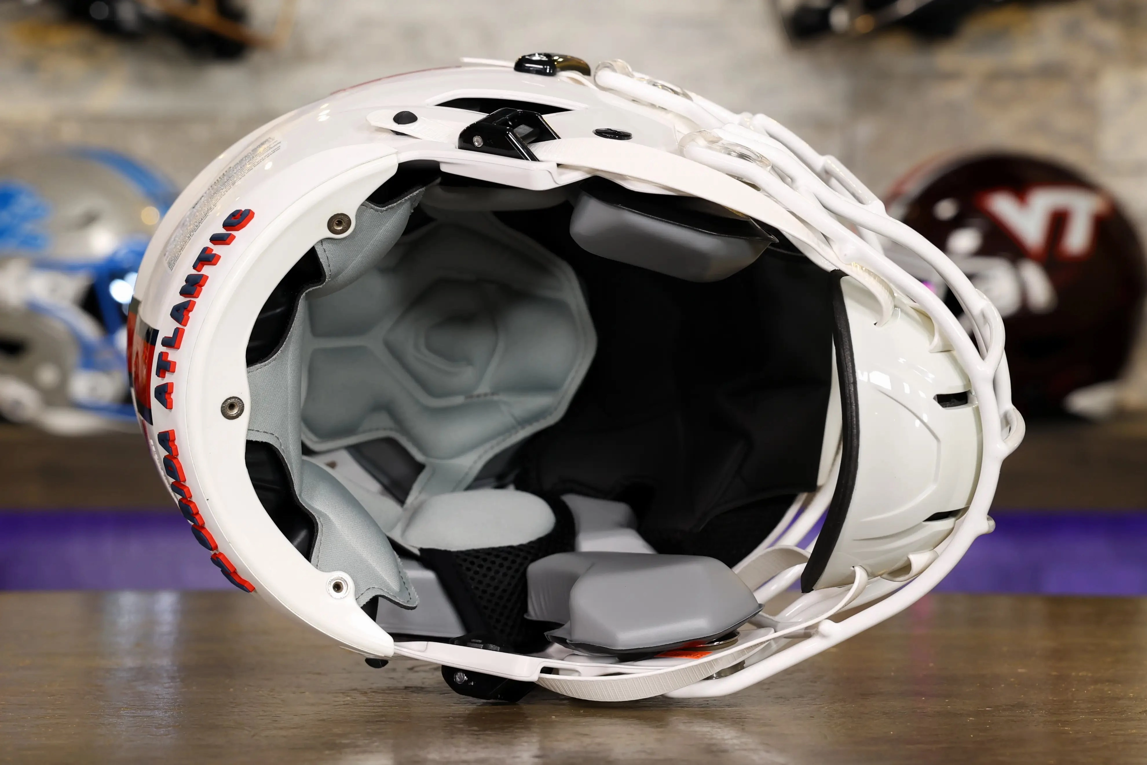 Florida Atlantic Owls SpeedFlex Authentic Helmet - White