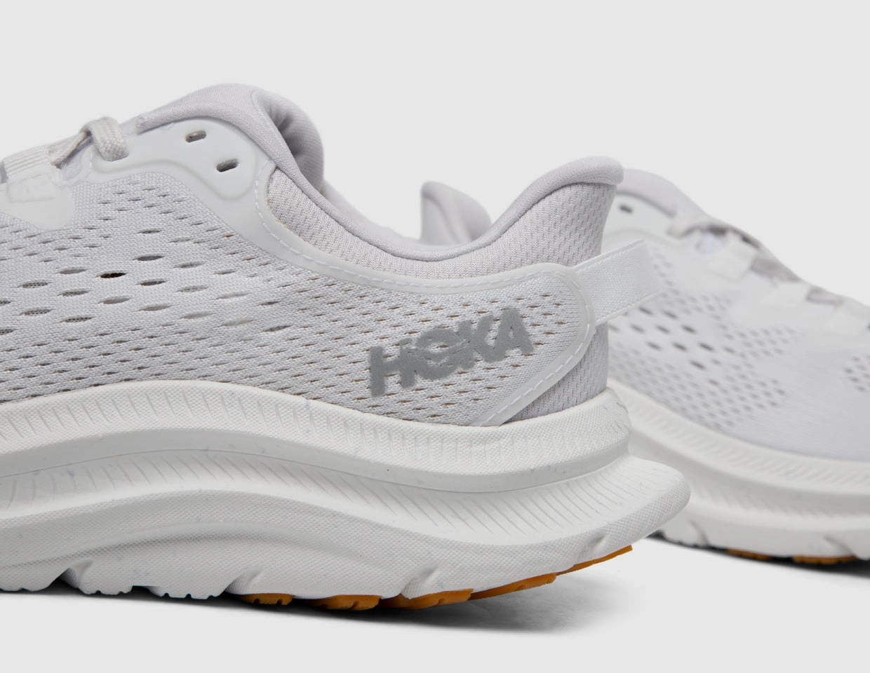 Hoka Women's Kawana 2 White / Nimbus Cloud