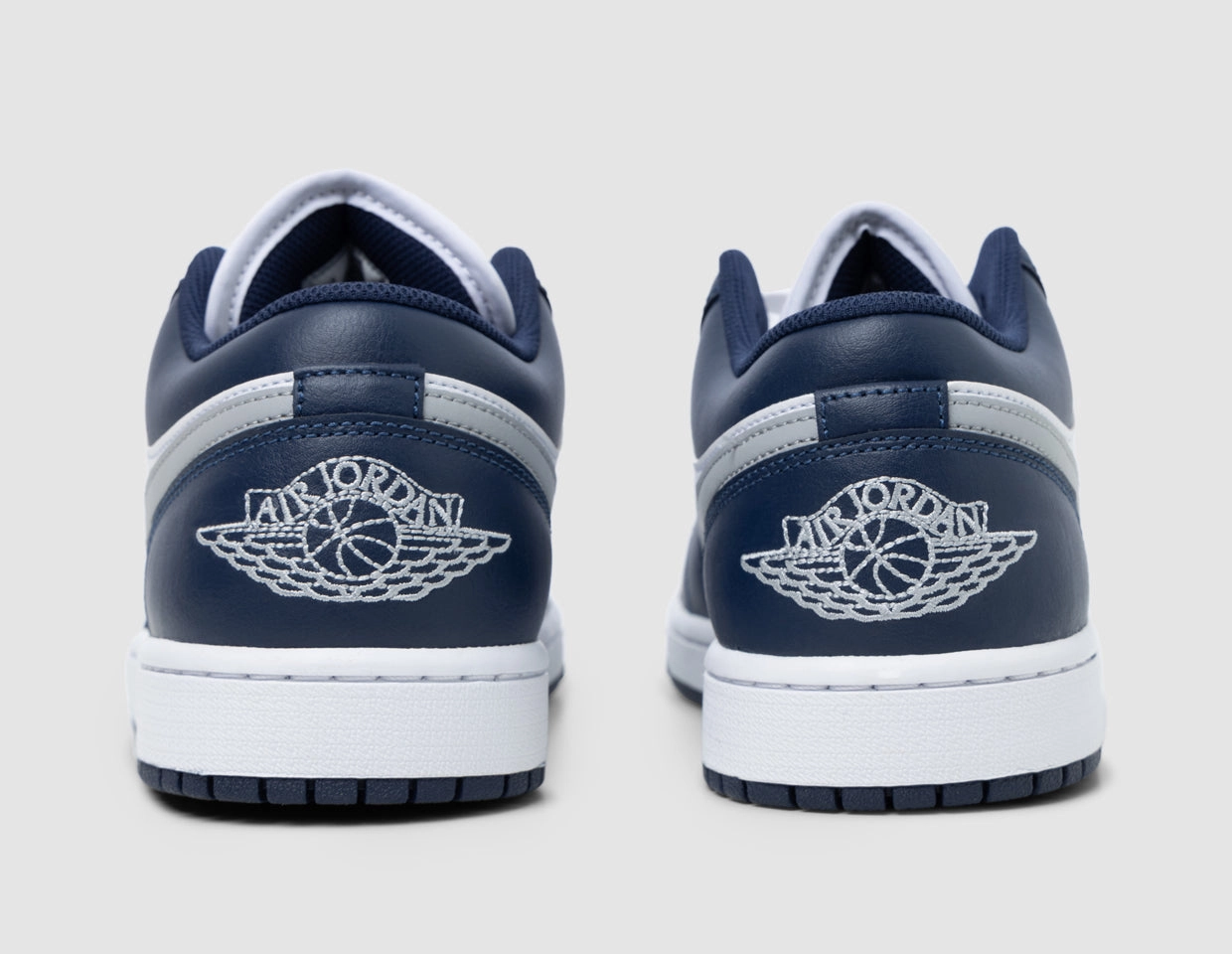 Jordan 1 Low White / Wolf Grey - Midnight Navy