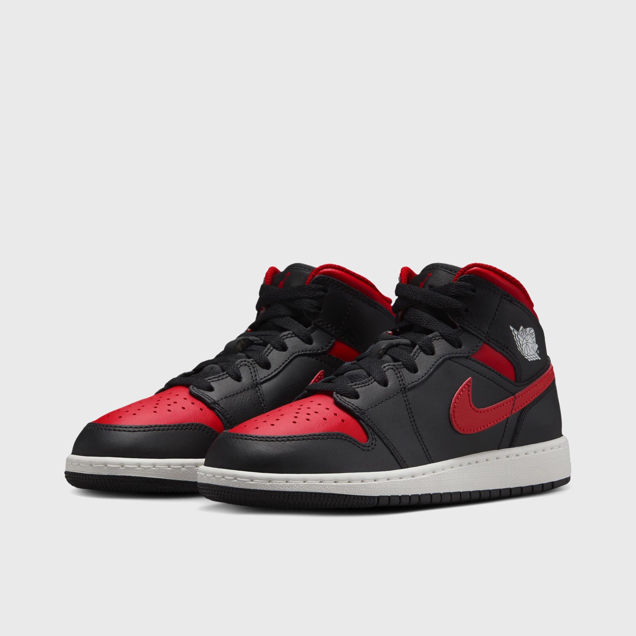 Jordan 1 Mid GS Black / Varsity Red - Summit White