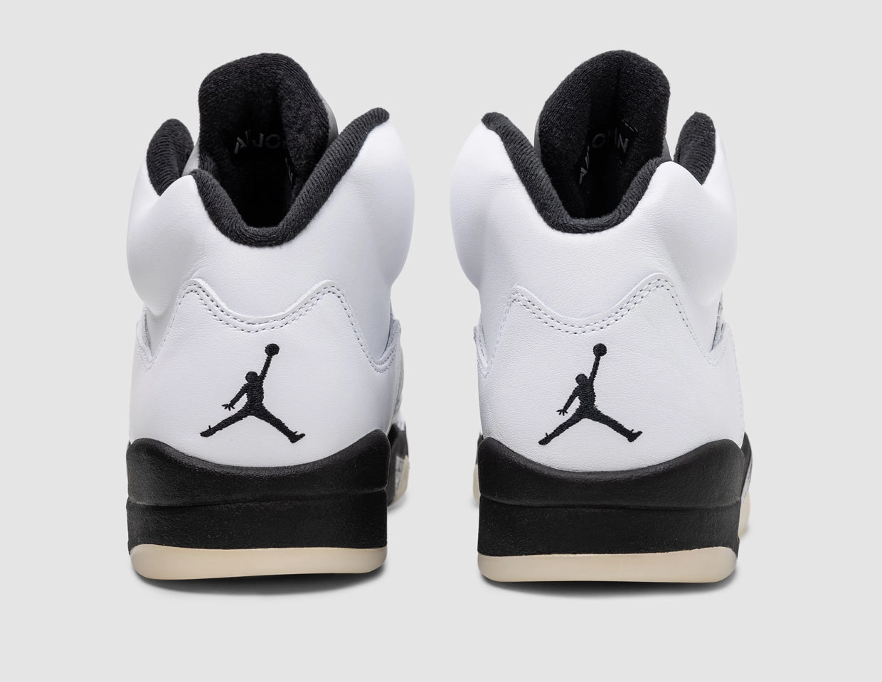 Jordan 5 Retro White / Black - Sail