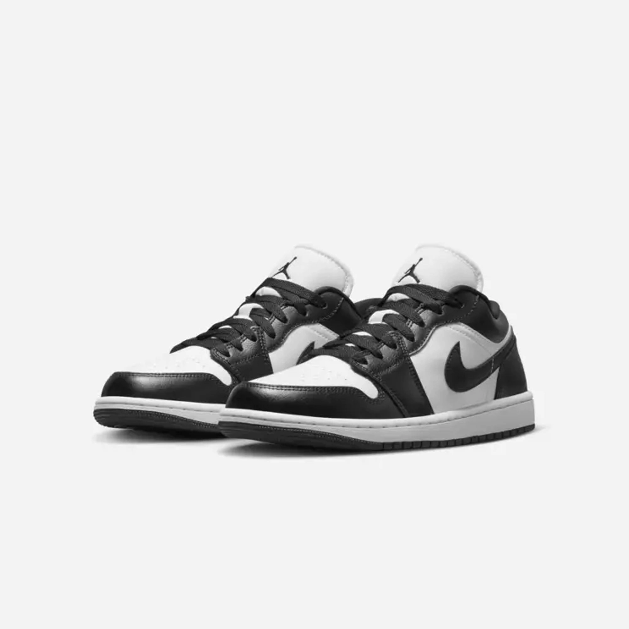 Jordan | AIR JORDAN 1 LOW  { WHITE/BLACK