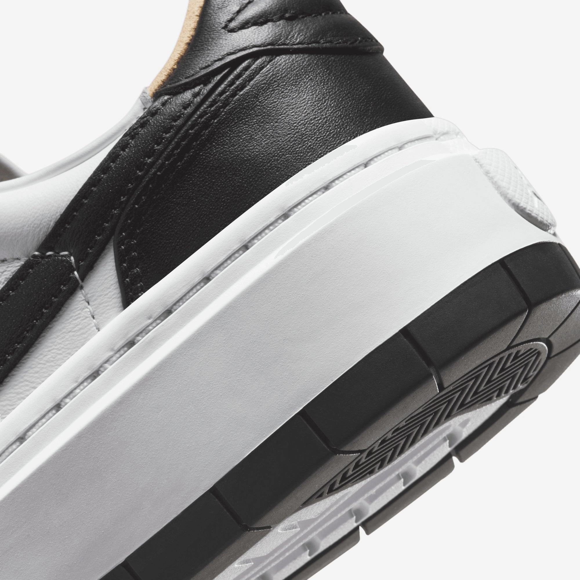 Jordan | AIR JORDAN 1 LOW { WHITE/BLACK-WHITE