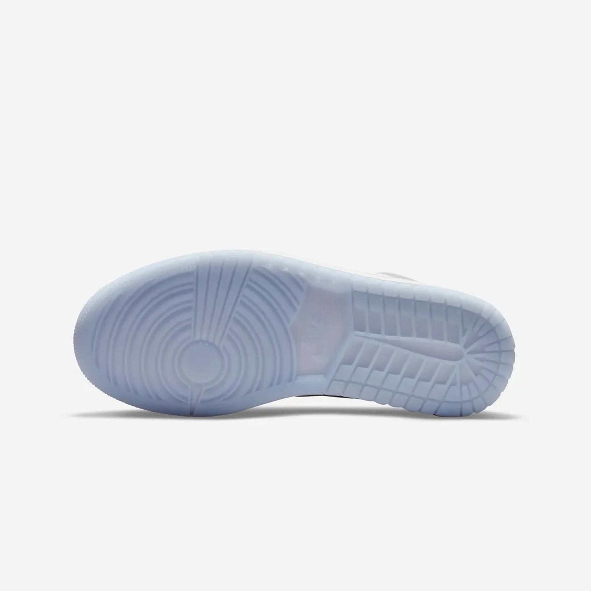 Jordan | AIR JORDAN 1 LOW  { WHITE/WOLF GREY-ALUMINUM