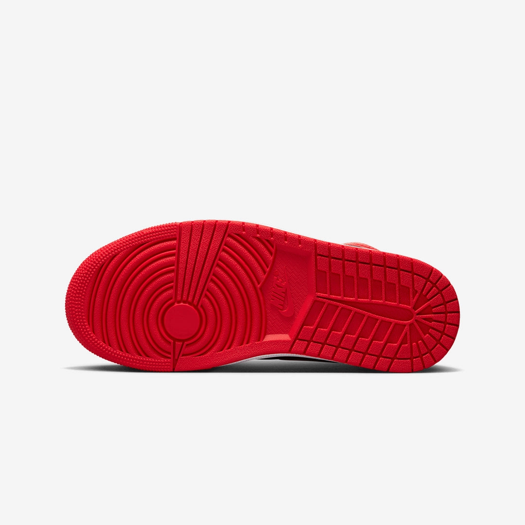 Jordan | AIR JORDAN 1 RETRO HIGH OG  { BLACK/UNIVERSITY RED-WHITE