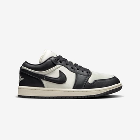 Jordan | AIR JORDAN 1 SE  { SAIL/BLACK-SAIL
