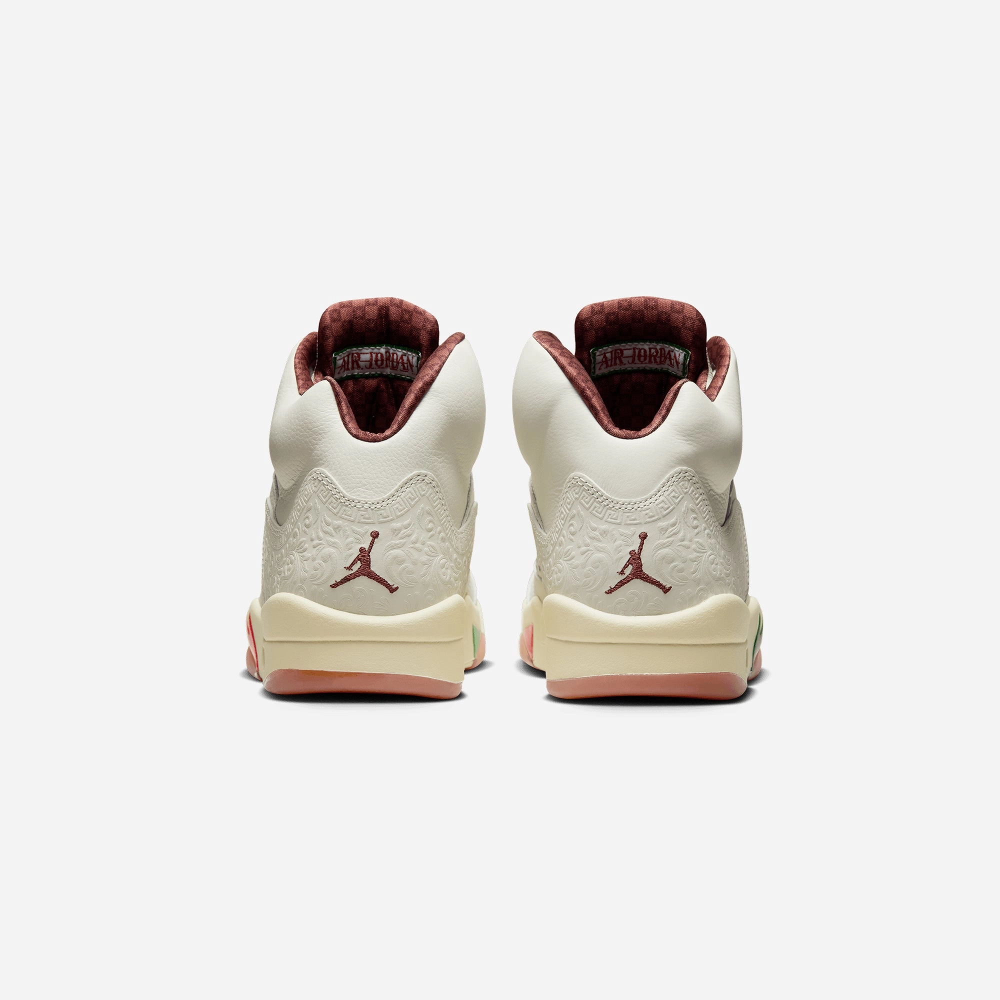 JORDAN | AIR JORDAN 5 RETRO EL GITRO { SAIL/DARK PONY-COCONUT MILK-PINE GREEN