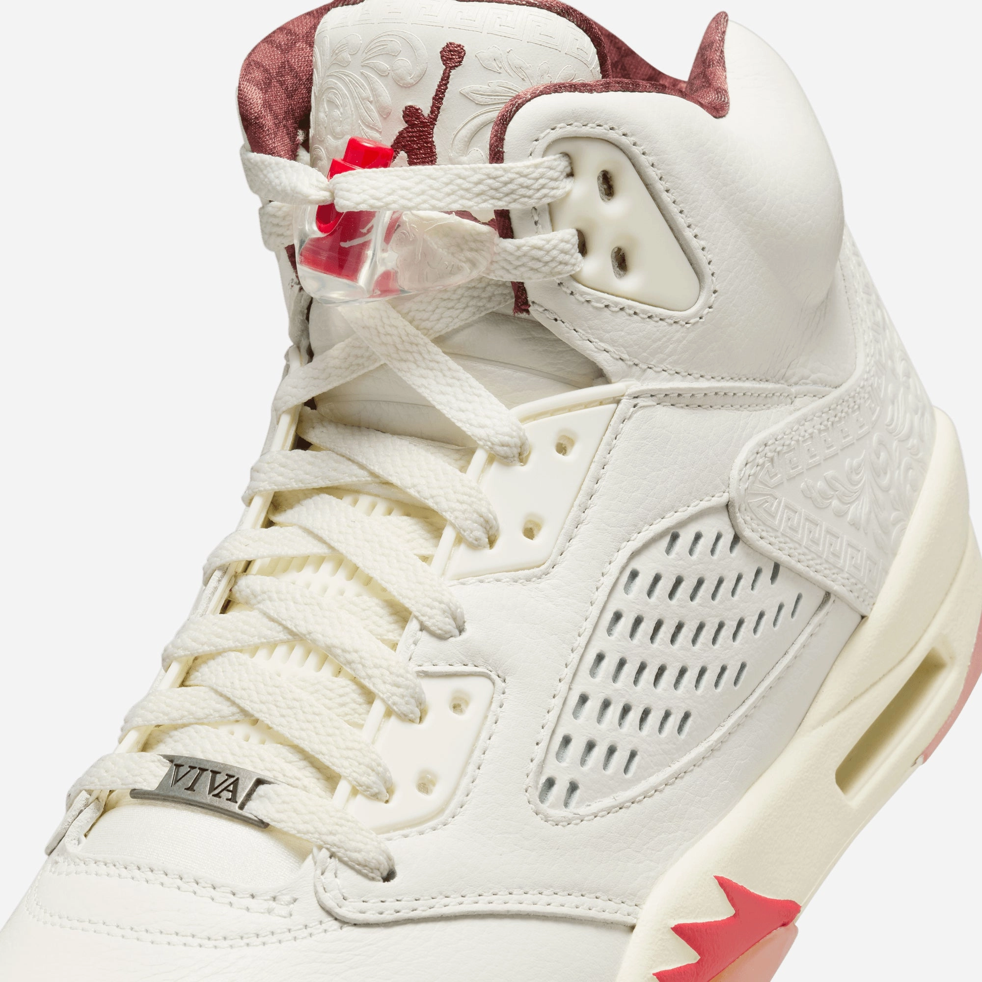 JORDAN | AIR JORDAN 5 RETRO EL GITRO { SAIL/DARK PONY-COCONUT MILK-PINE GREEN