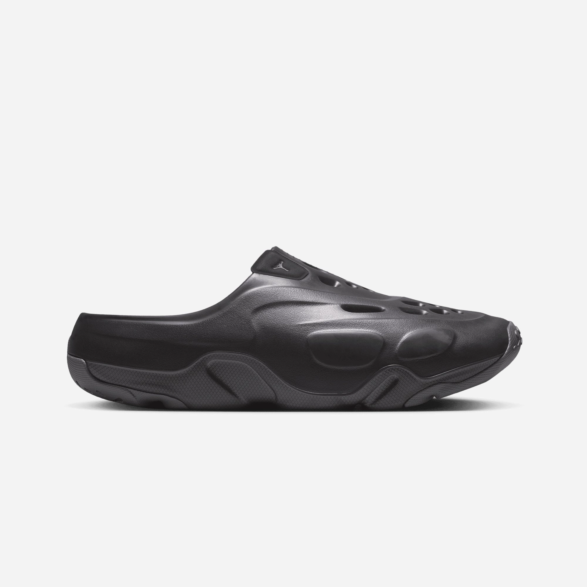 JORDAN | ROAM { BLACK/IRON GREY