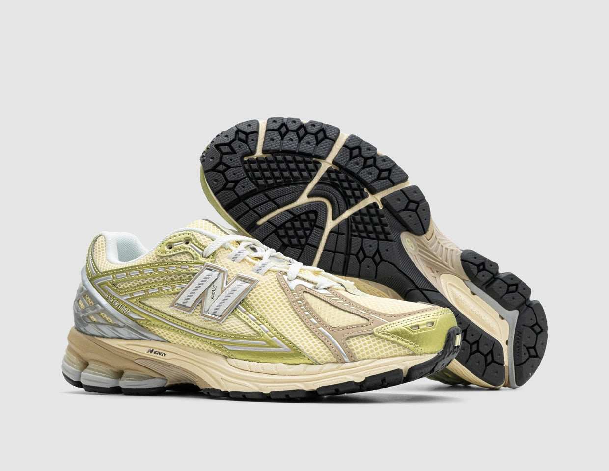 New Balance 1906R Parchment / Morel