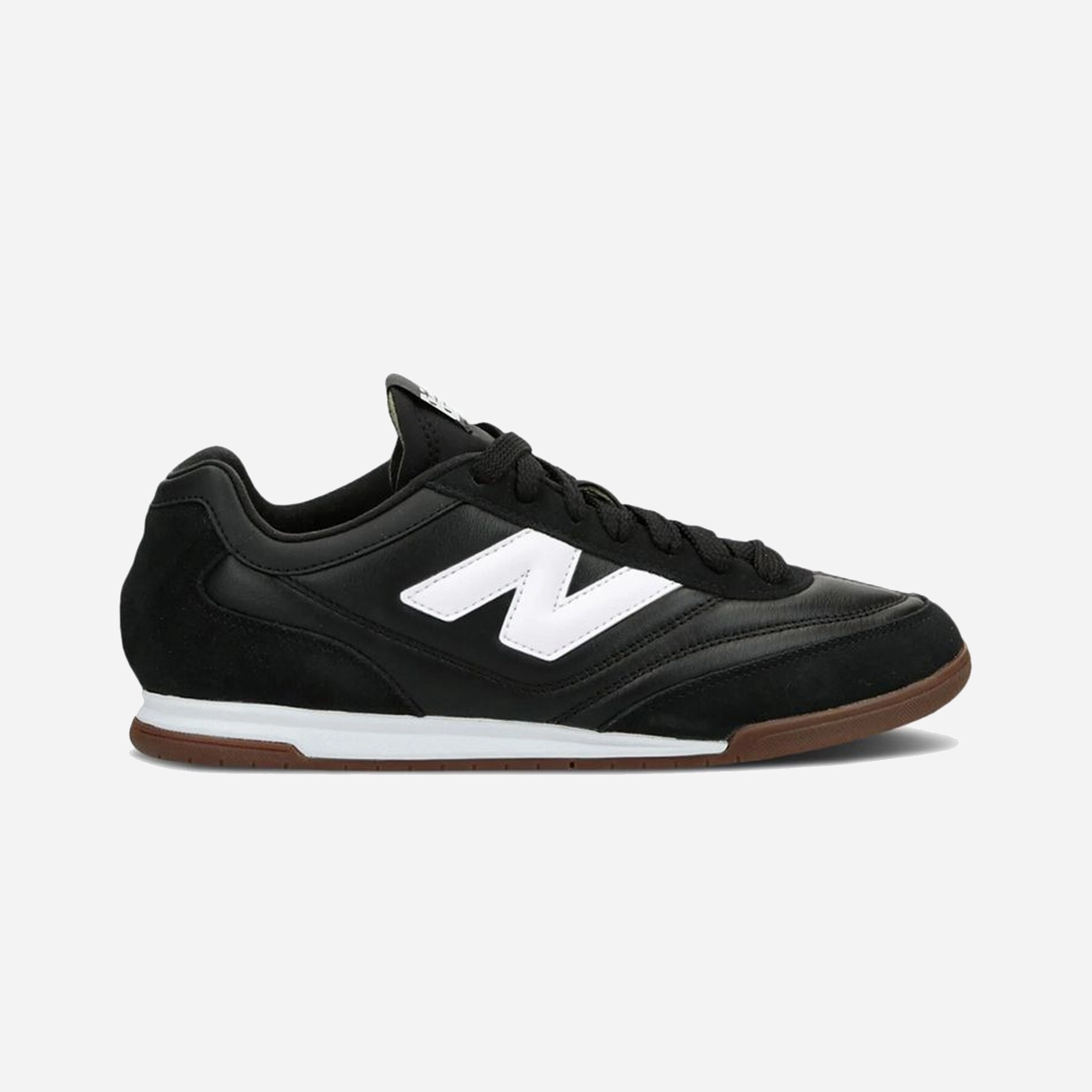 New Balance | RC42 { BLACK/WHITE