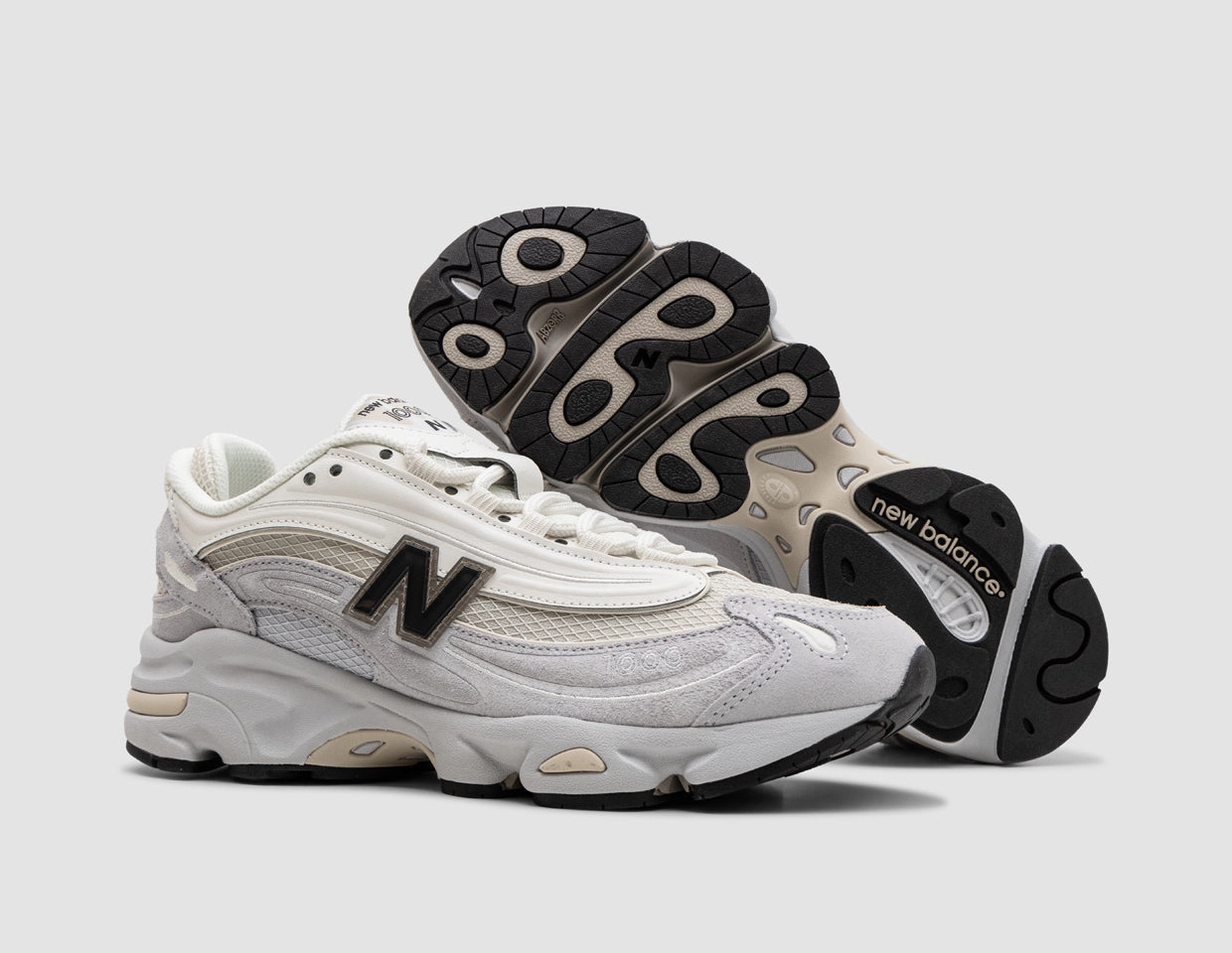 New Balance M1000 Pearl / Black