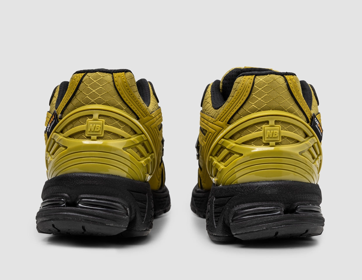 New Balance M1906 Cordura Marshland / Black
