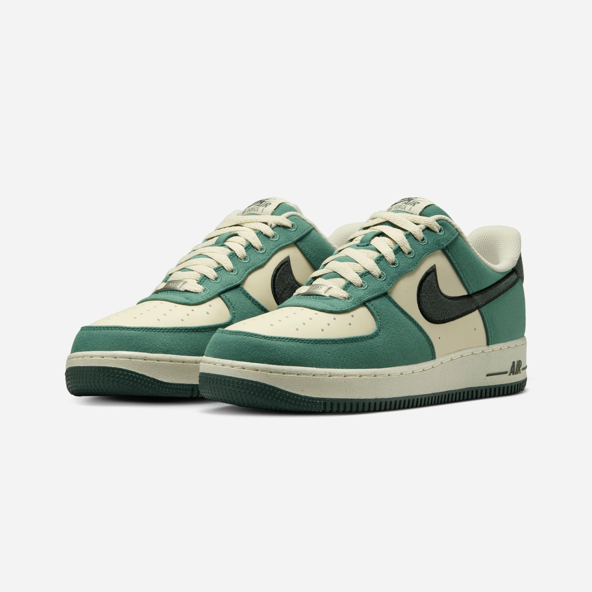NIKE | AIR FORCE 1'07 LV8 { COCONUT MILK/VINTAGE GREEN-BICOASTAL