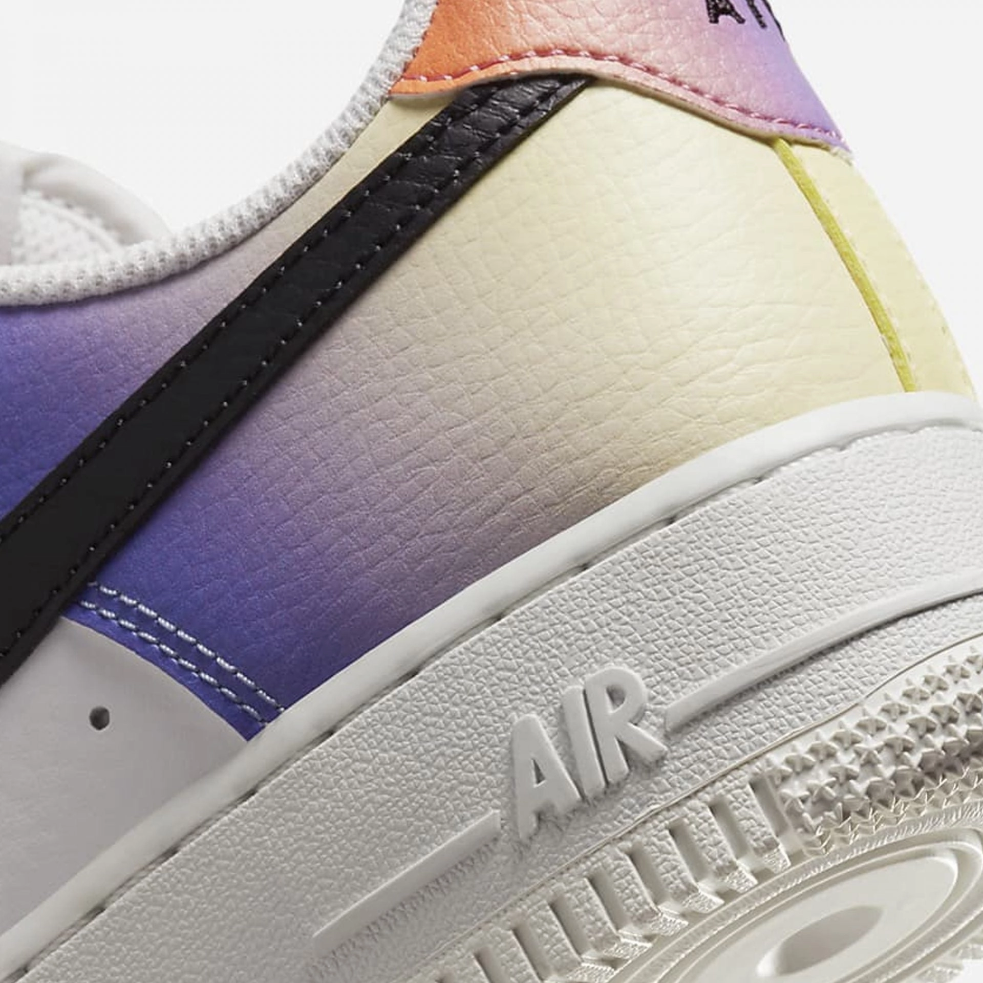 Nike | AIR FORCE 1 '07 { SUMMIT WHITE/BLACK/BRIGHT MANDARIN