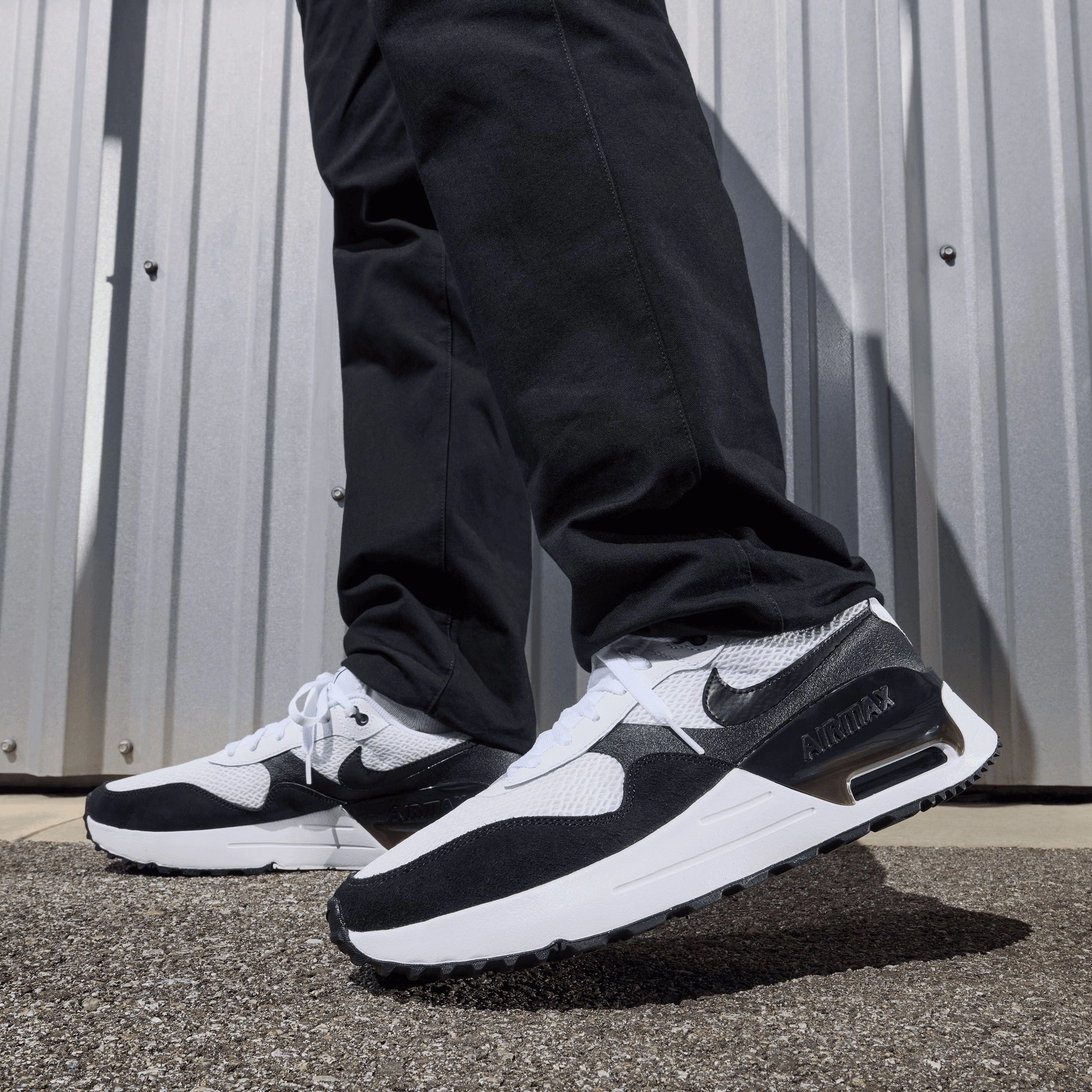 Nike | AIR MAX SYSTM { WHITE/BLACK-SUMMIT WHITE