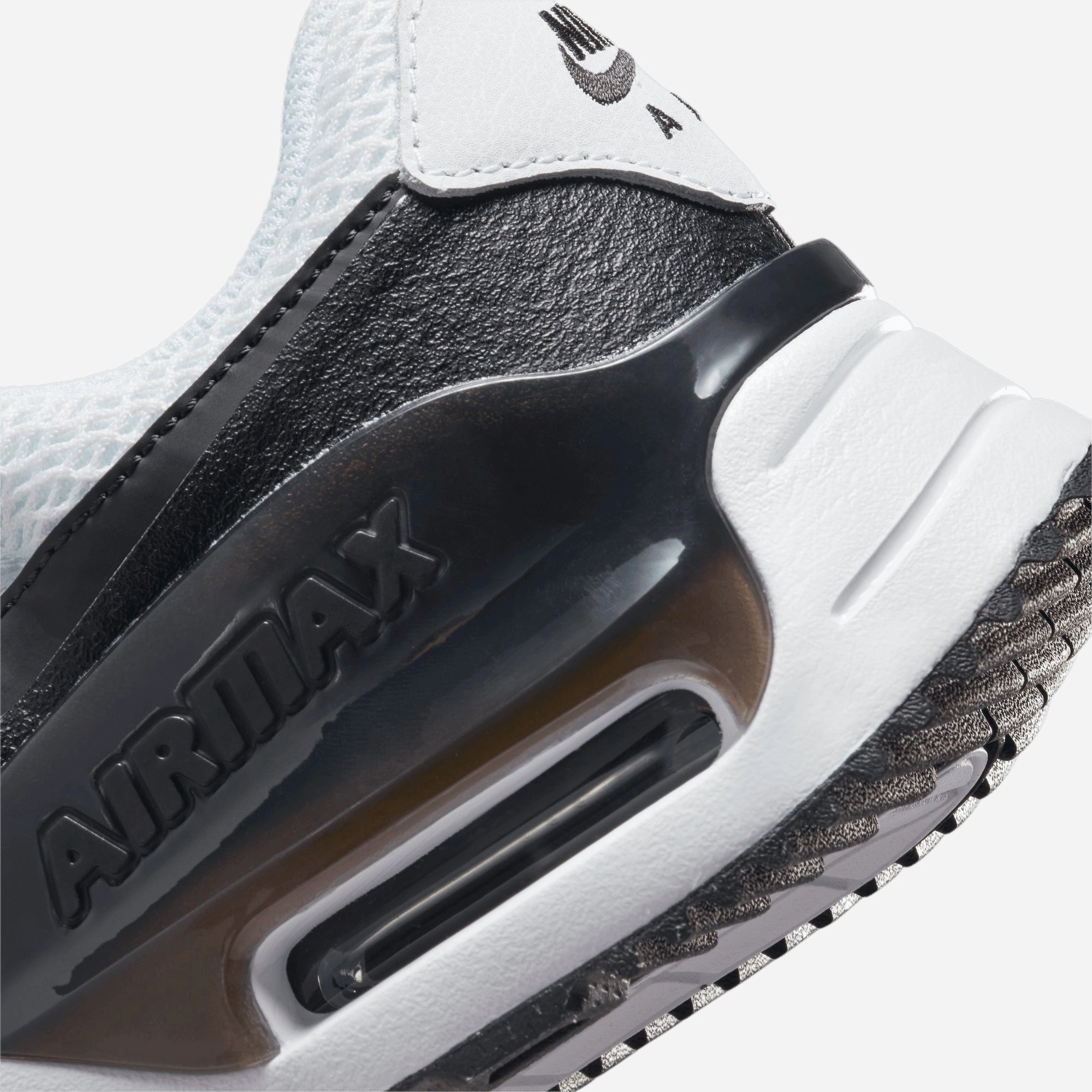 Nike | AIR MAX SYSTM { WHITE/BLACK-SUMMIT WHITE
