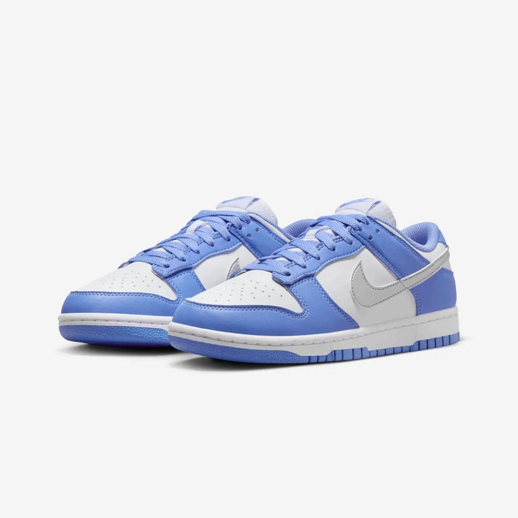 NIKE | DUNK LOW NEXT NATURE { ROYAL PULSE/METALLIC SILVER-WHITE