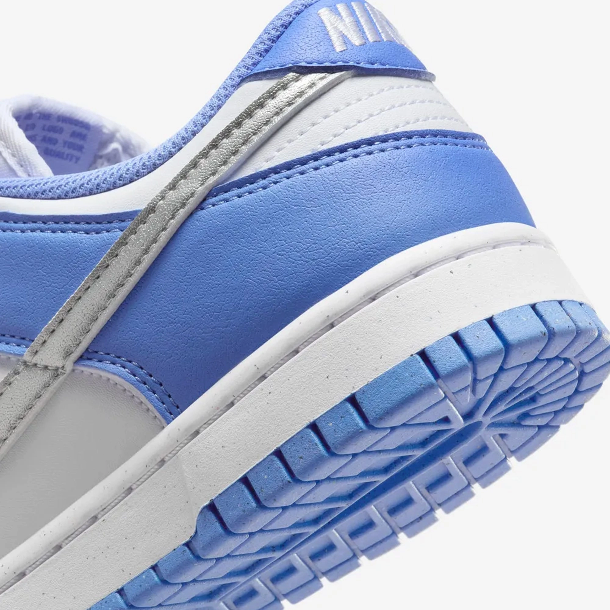 NIKE | DUNK LOW NEXT NATURE { ROYAL PULSE/METALLIC SILVER-WHITE