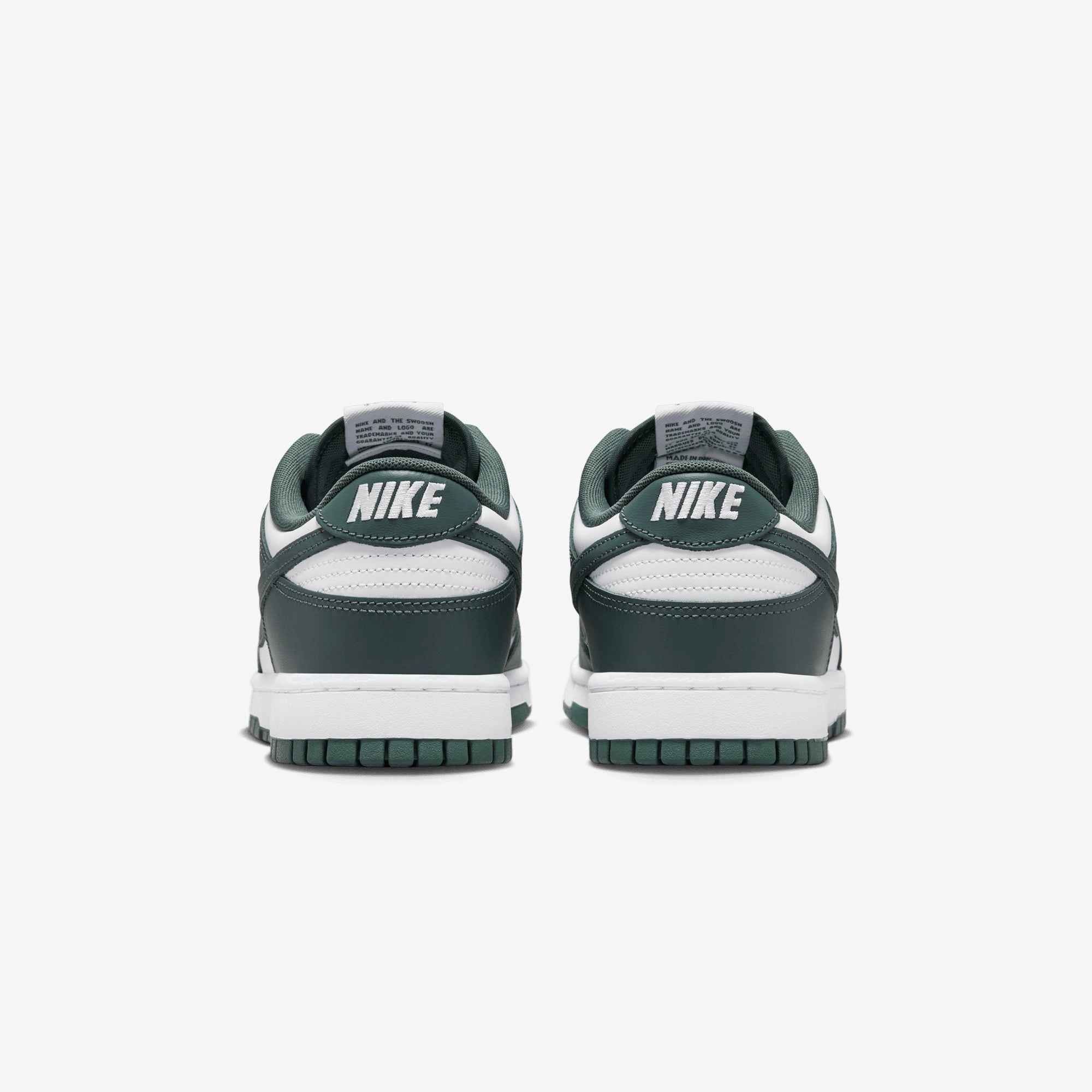 NIKE | DUNK LOW RETRO { WHITE/VINTAGE GREEN-WHITE