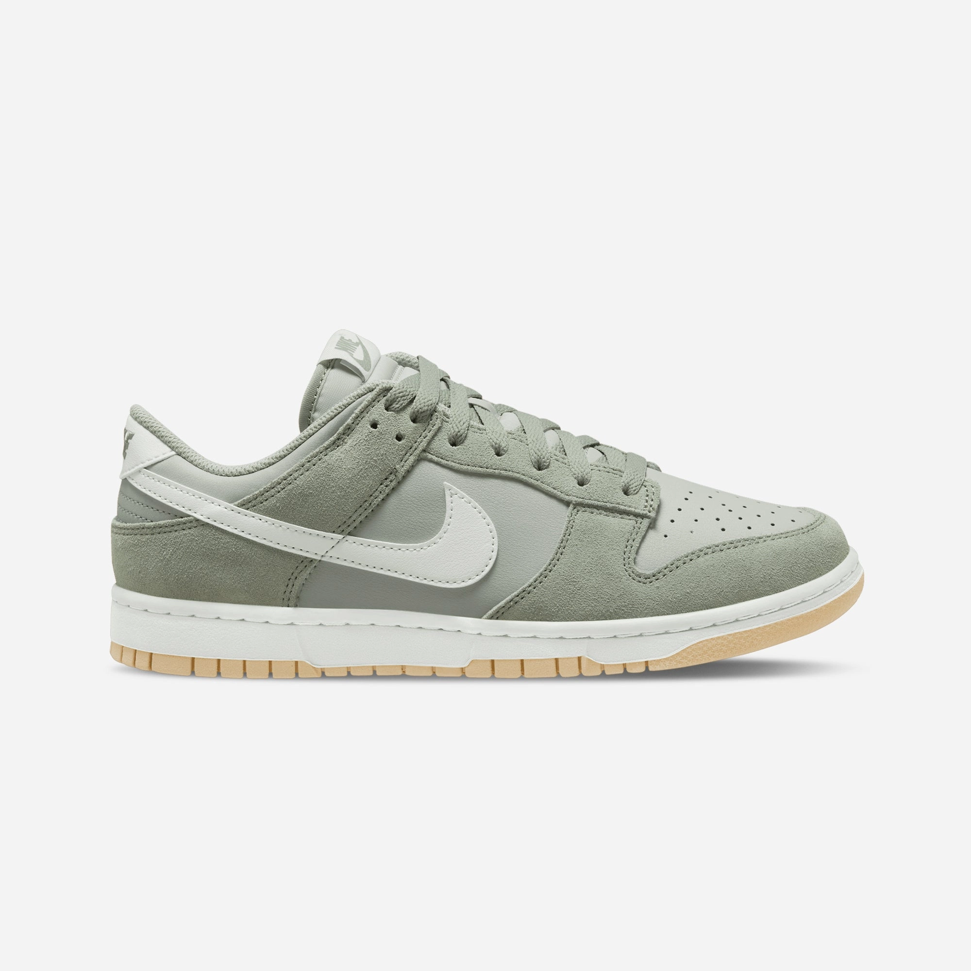 NIKE | DUNK LOW RETRO SE { JADE HORIZON/SUMMIT WHITE-LIGHT SILVER