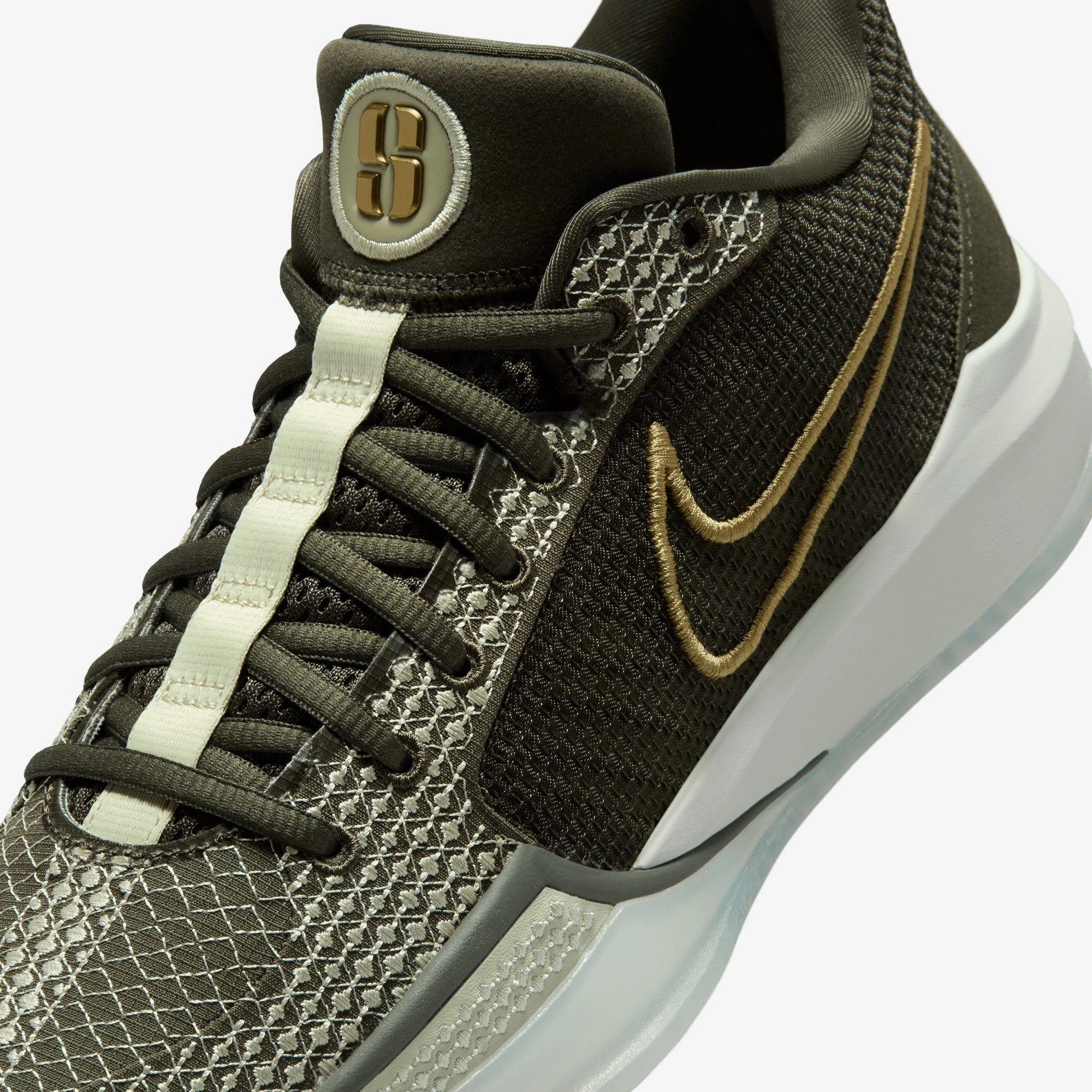 Nike | SABRINA 1 DEDICATION EP { CARGO KHAKI/METALLIC GOLD-OLIVE AURA