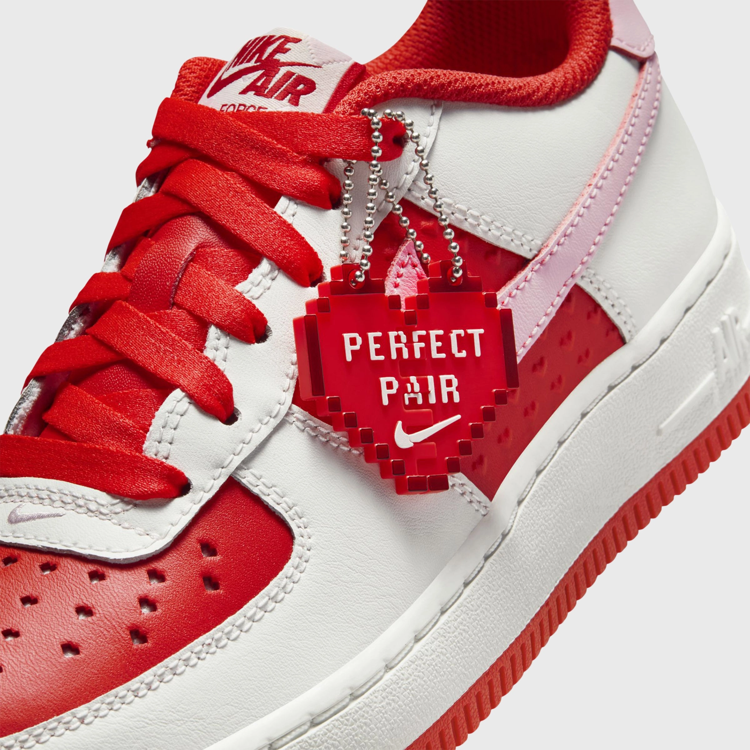 Nike Air Force 1 GS Summit White / Pink Foam - Light Crimson