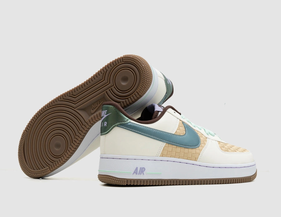Nike Air Force 1 Retro QS Summit White / Glacier Blue