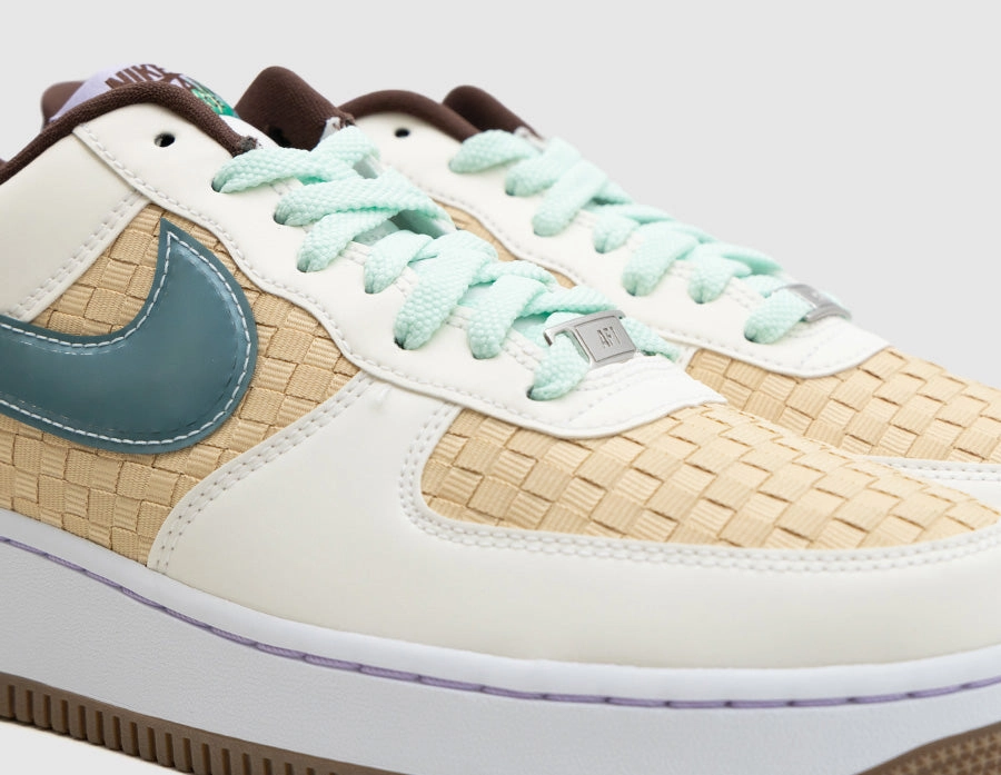 Nike Air Force 1 Retro QS Summit White / Glacier Blue