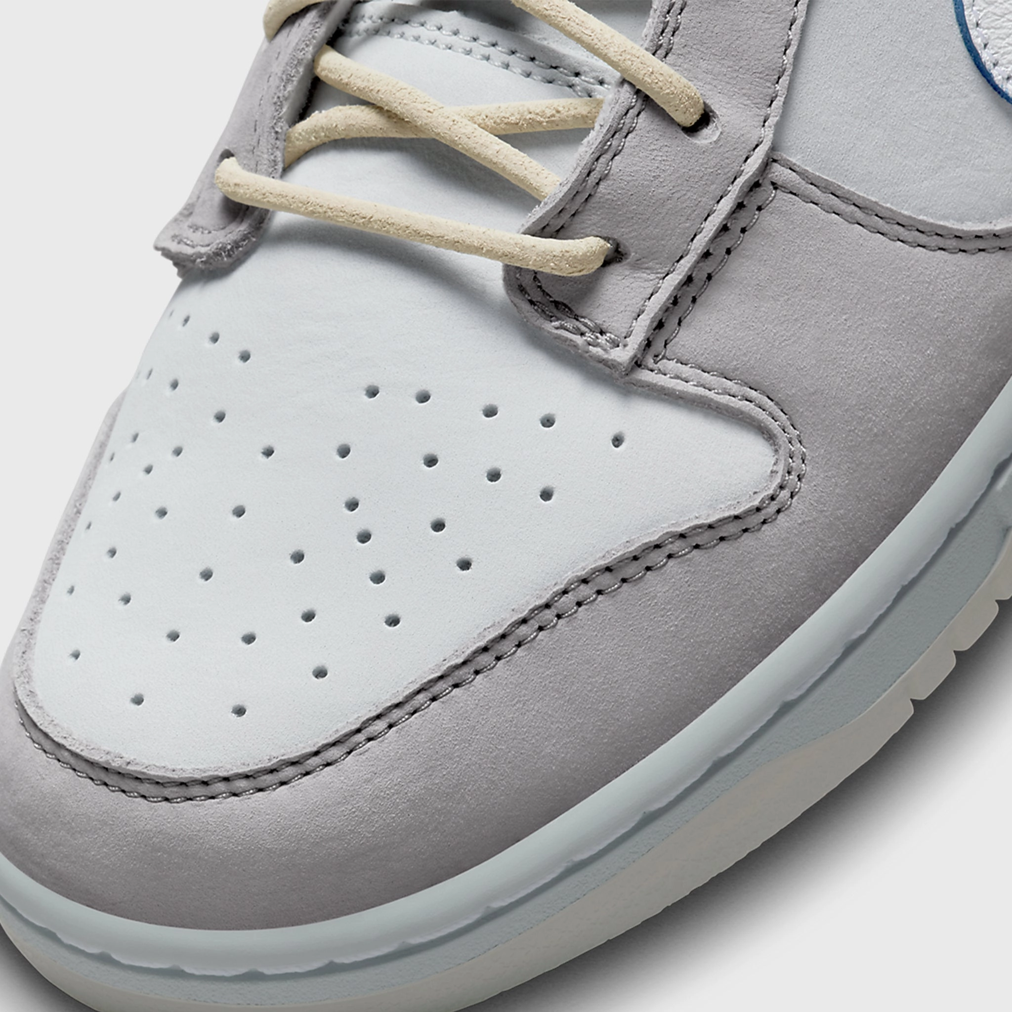 Nike Dunk Low Pure Platinum / White - Wolf Grey