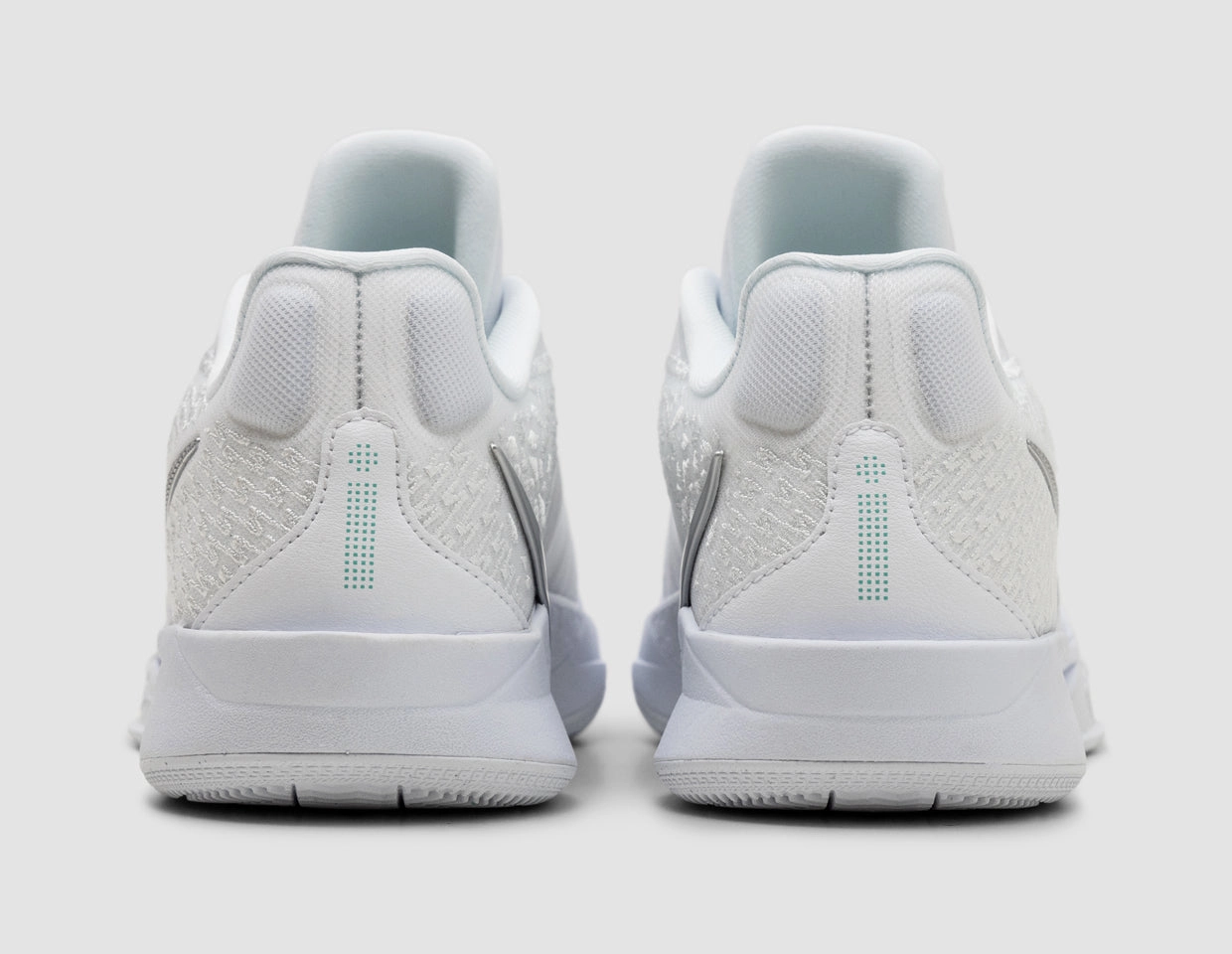 Nike Women's Sabrina 2 White / Metallic Silver - Summit White