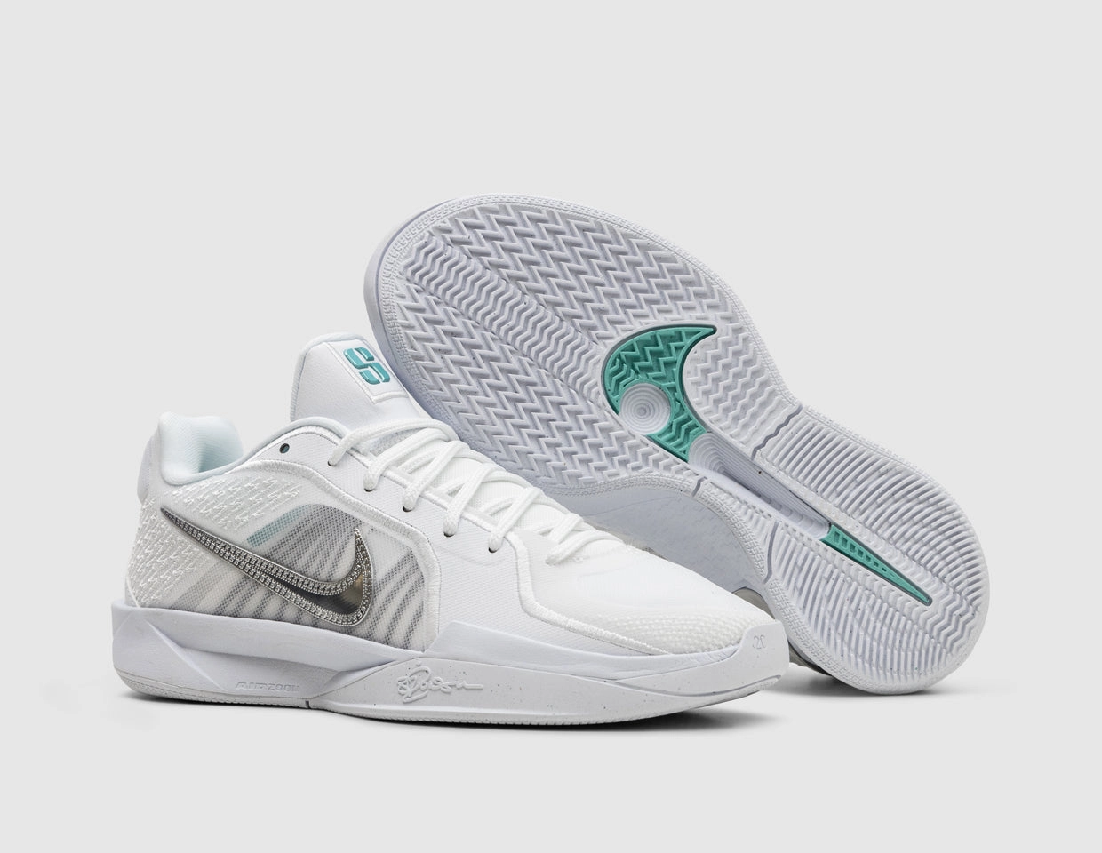 Nike Women's Sabrina 2 White / Metallic Silver - Summit White
