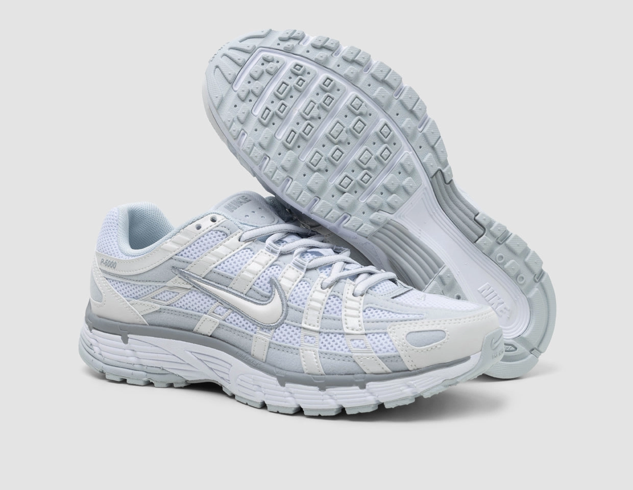 Nike Womens' P-6000 Metallic Summit White / White - Pure Pla