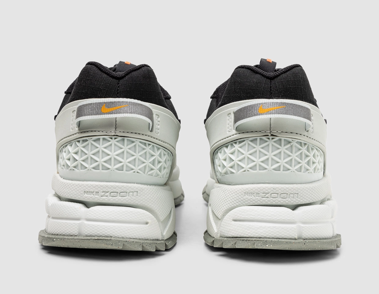 Nike Zoom Vomero Roam Black / Black - Light Silver
