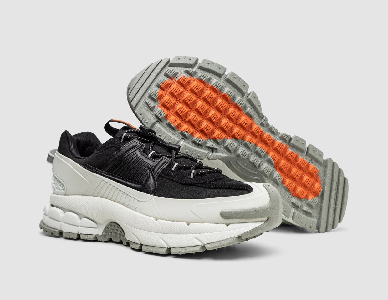 Nike Zoom Vomero Roam Black / Black - Light Silver