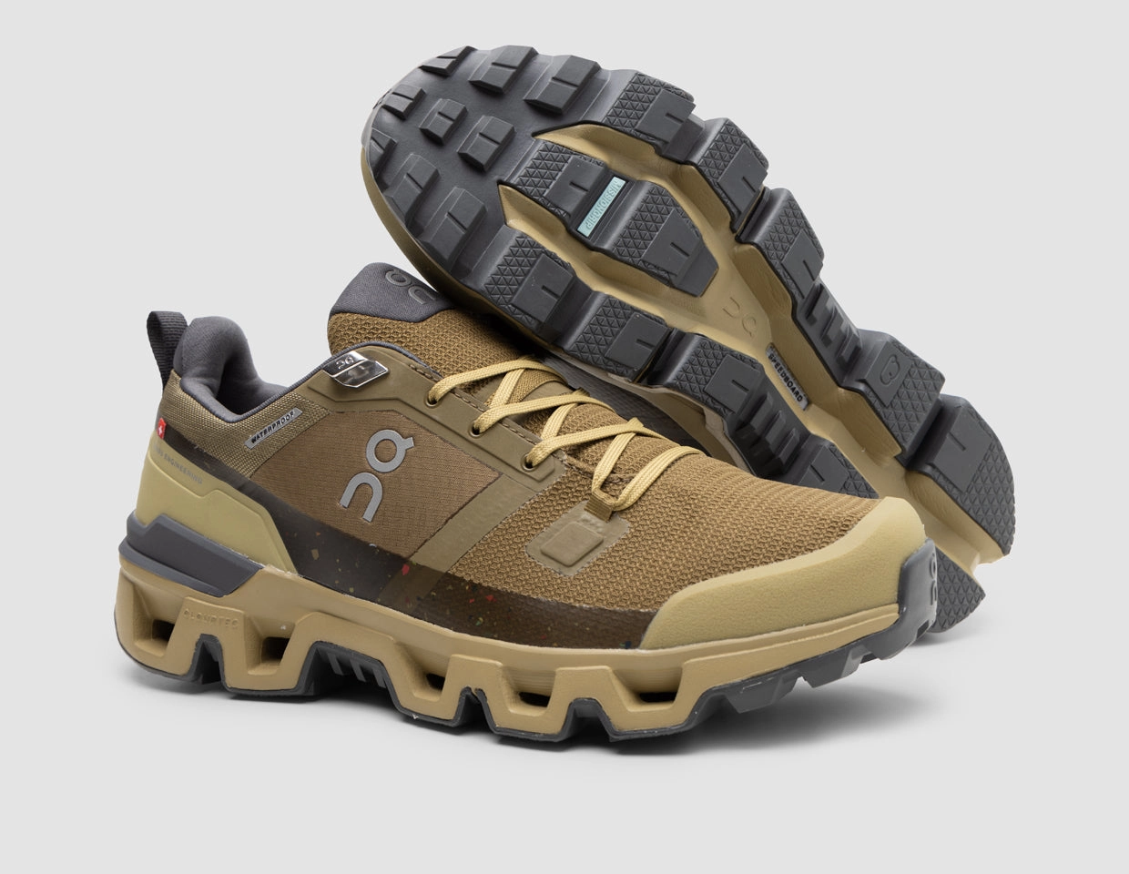 On Cloudwander Waterproof Hunter / Safari